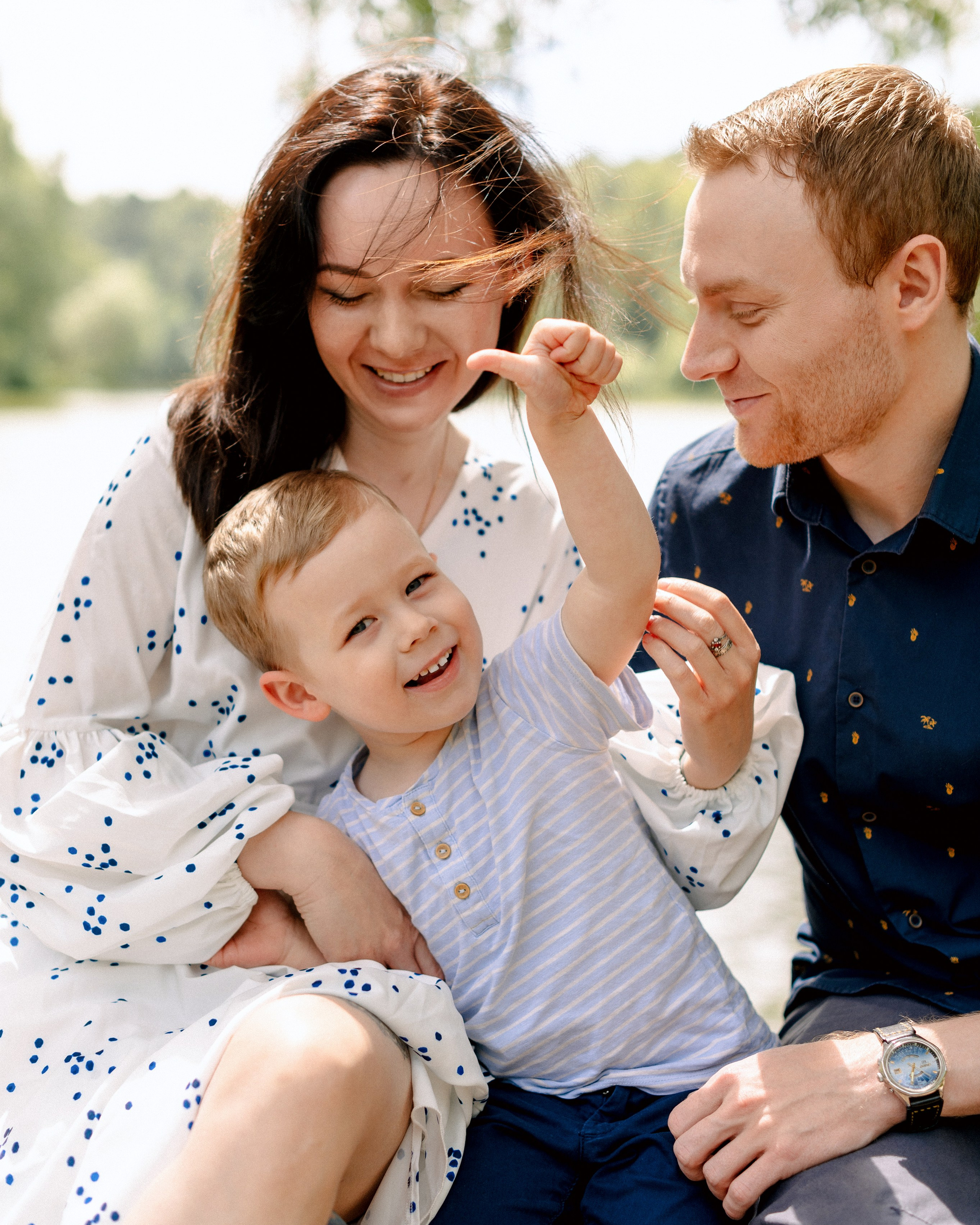 МНОГО ВЕТОЧЕК