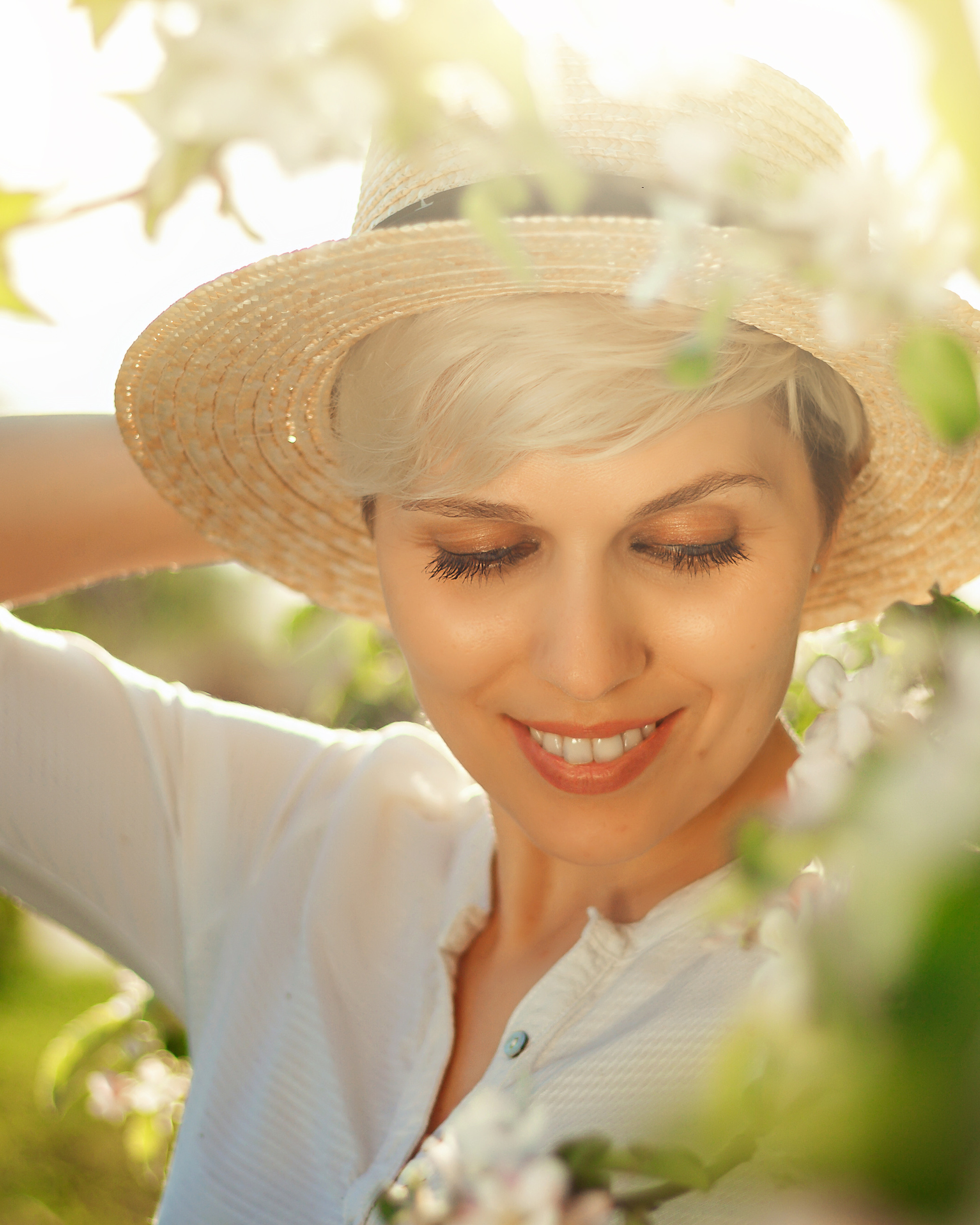 Ирина фотосьемка в парке цветение садов