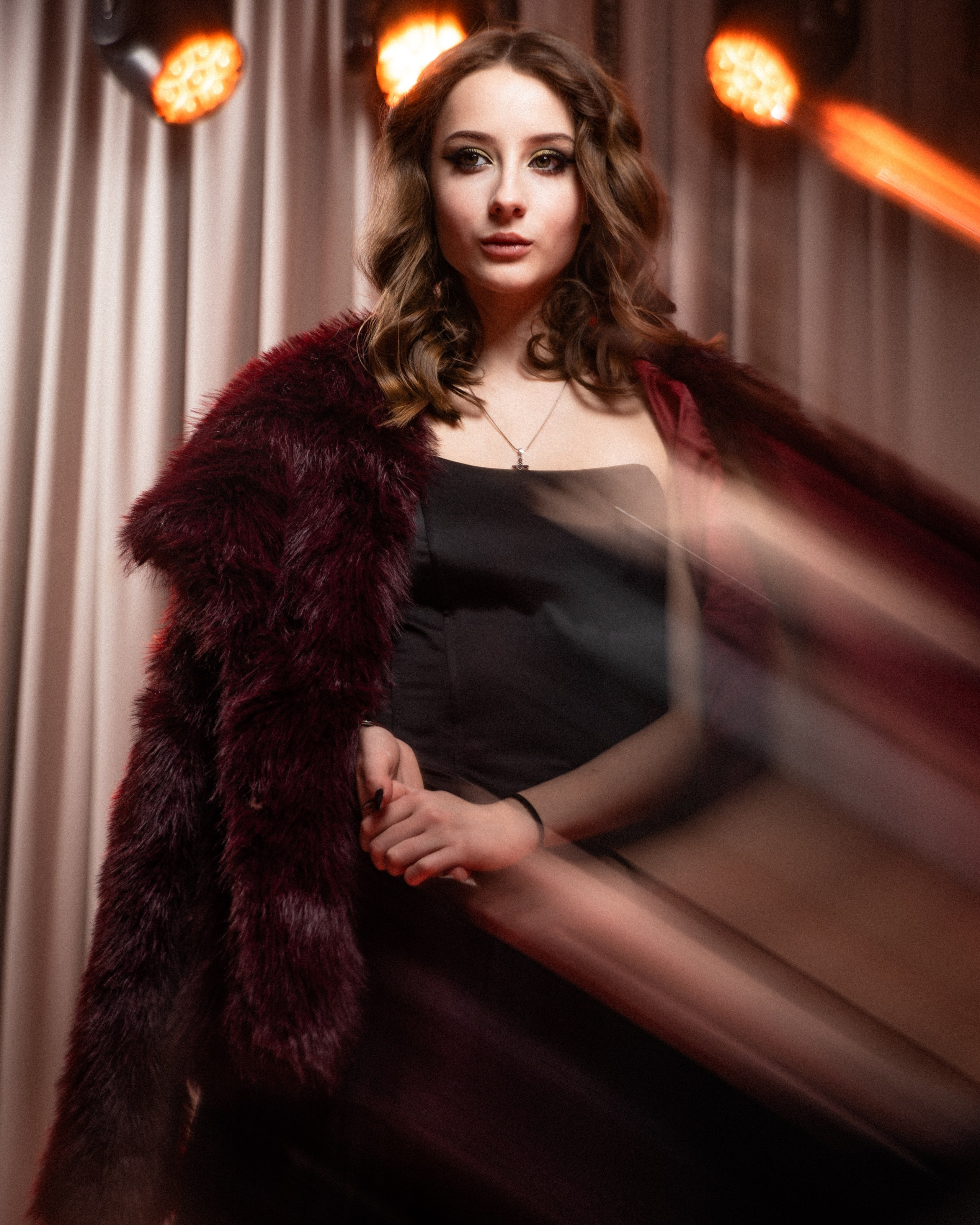 «Креативная портретная фотосессия в стиле Хэллоуина для Дарьи в Самаре»