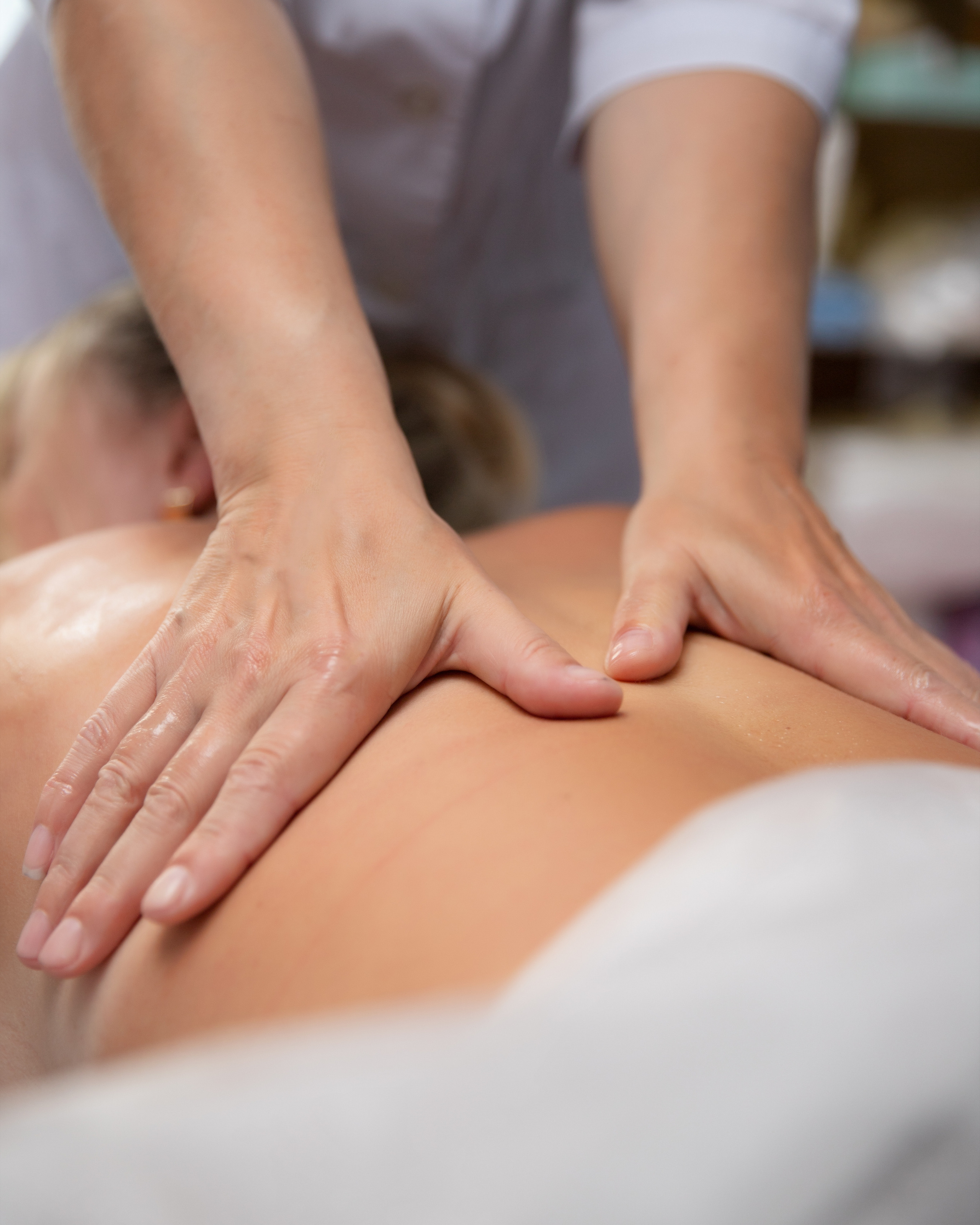 Съемка для контентна массажиста