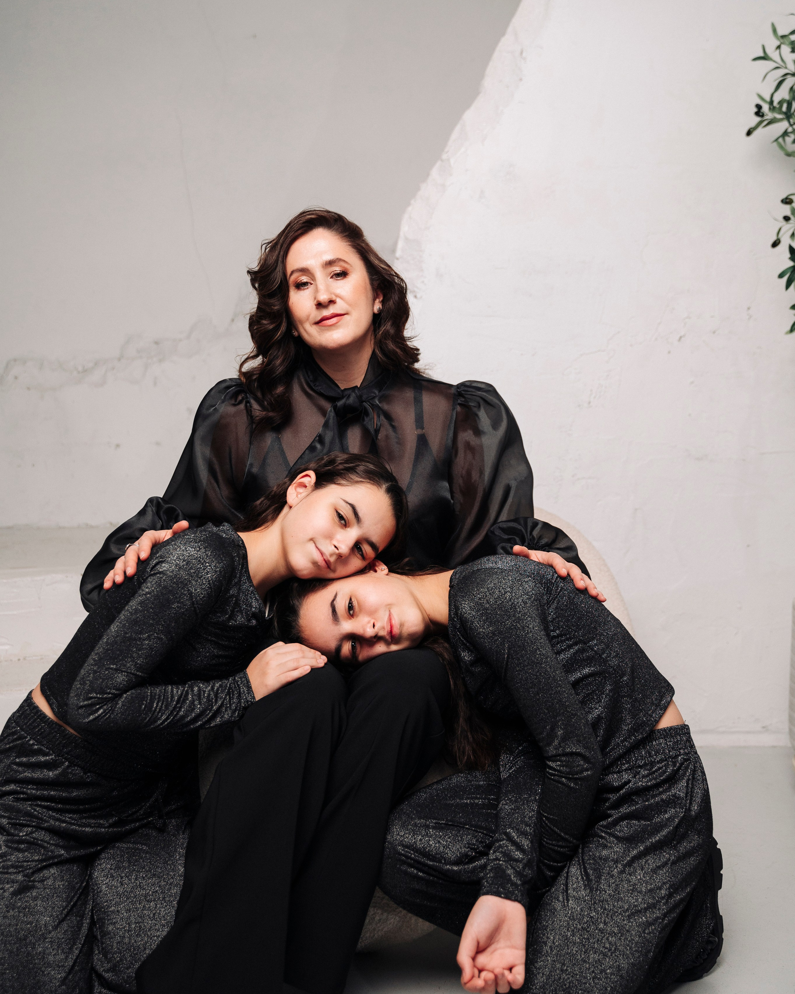 Мама и дочки