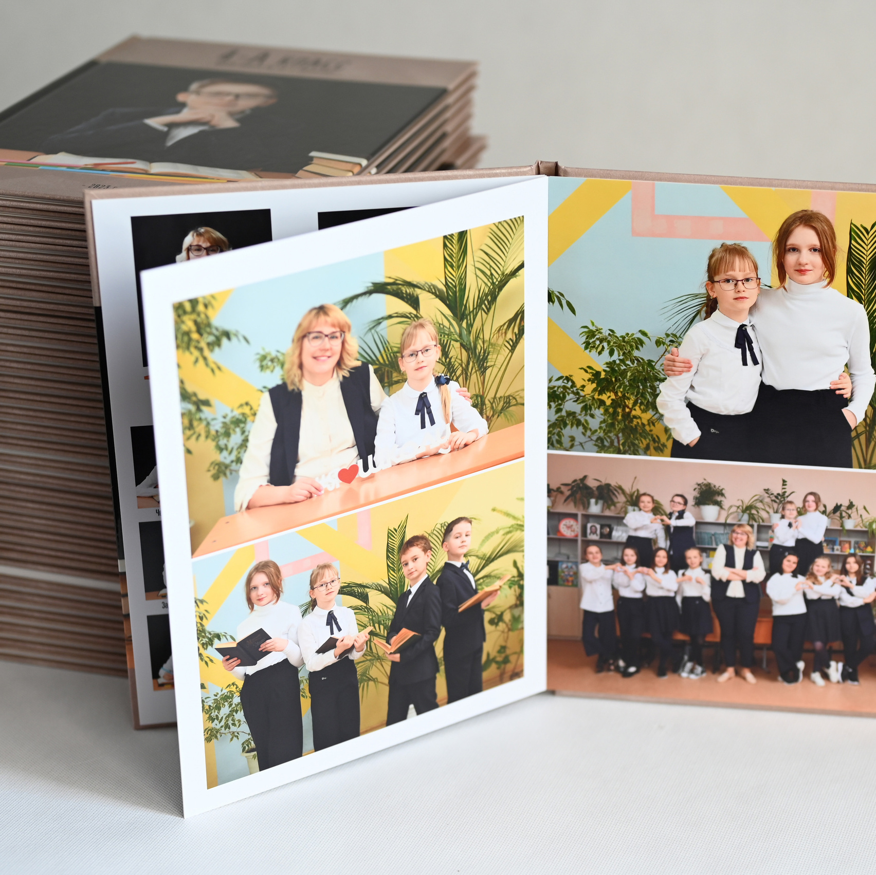 ВЫПУСКНЫЕ ФОТОКНИГИ творческой фотомастерской Юлии Мамошиной