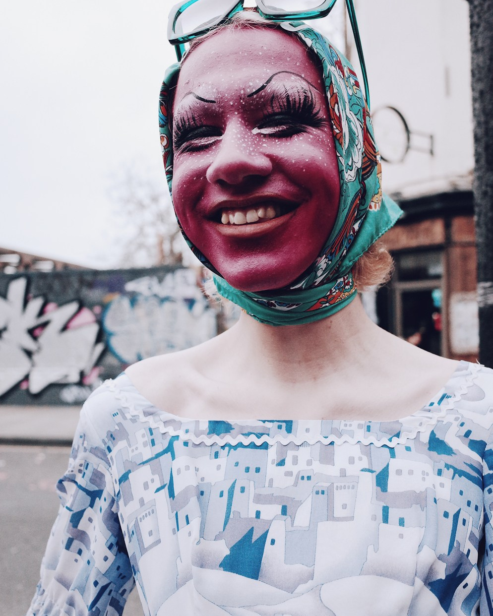 STRANGERS ON THE STREET. Artem Nikiforov — Photographer & Creative Producer in Tbilisi, Georgia