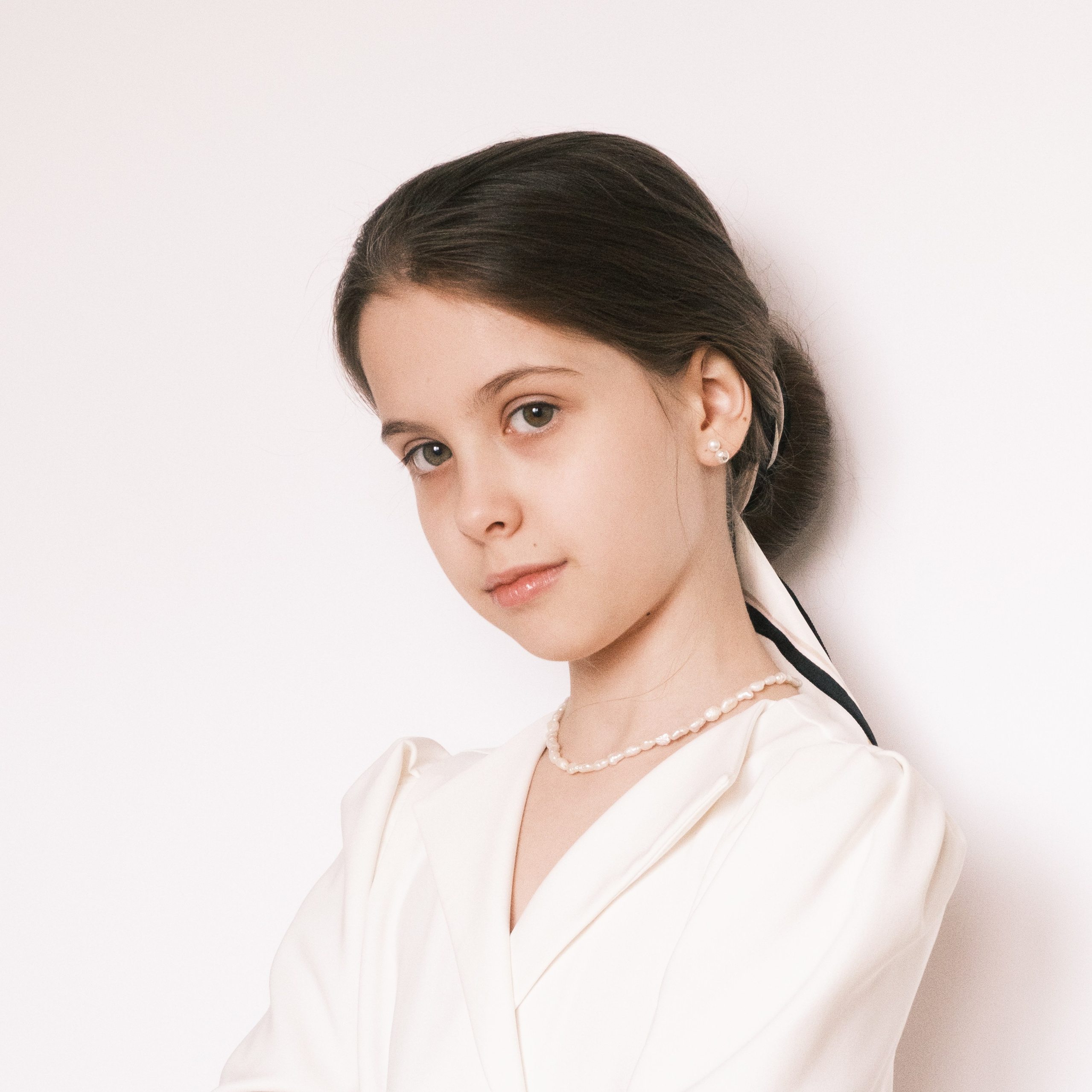 Контакты. Варвара Карасёва