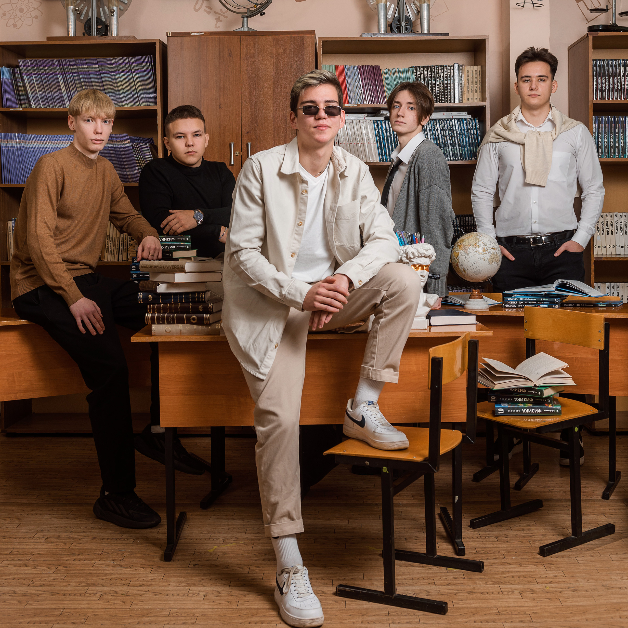 Стильная фотосессия в школе от фотографа Олеси Босак