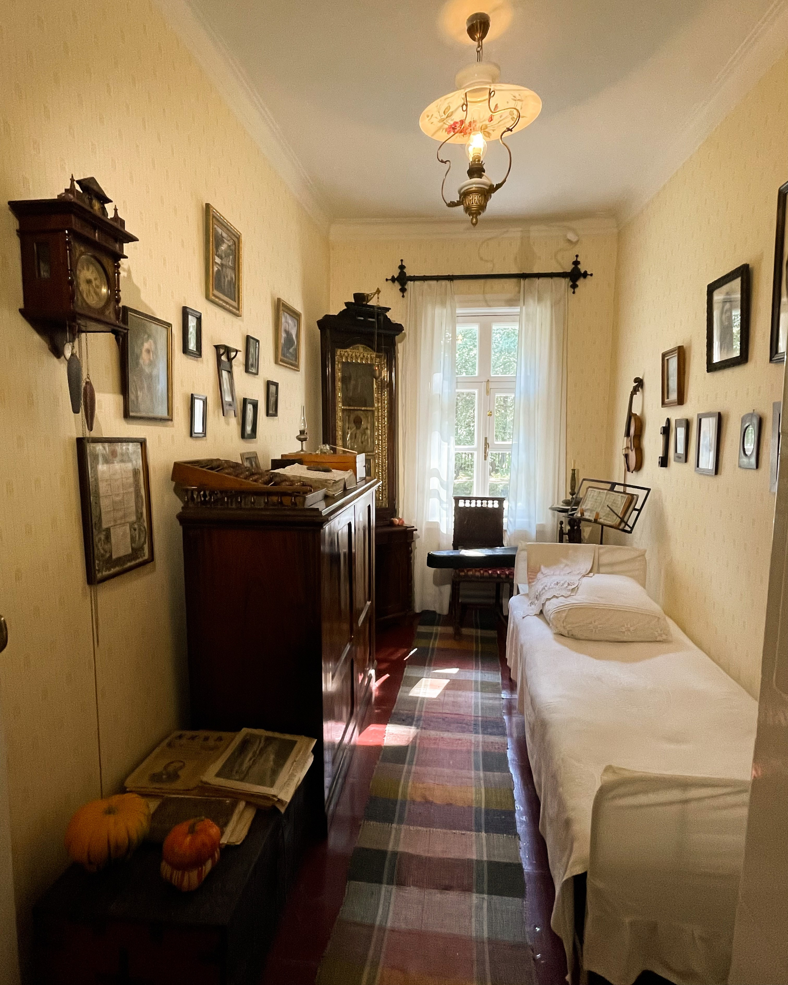 Усадьбы. Экскурсовод по Москве Беляева Валентина