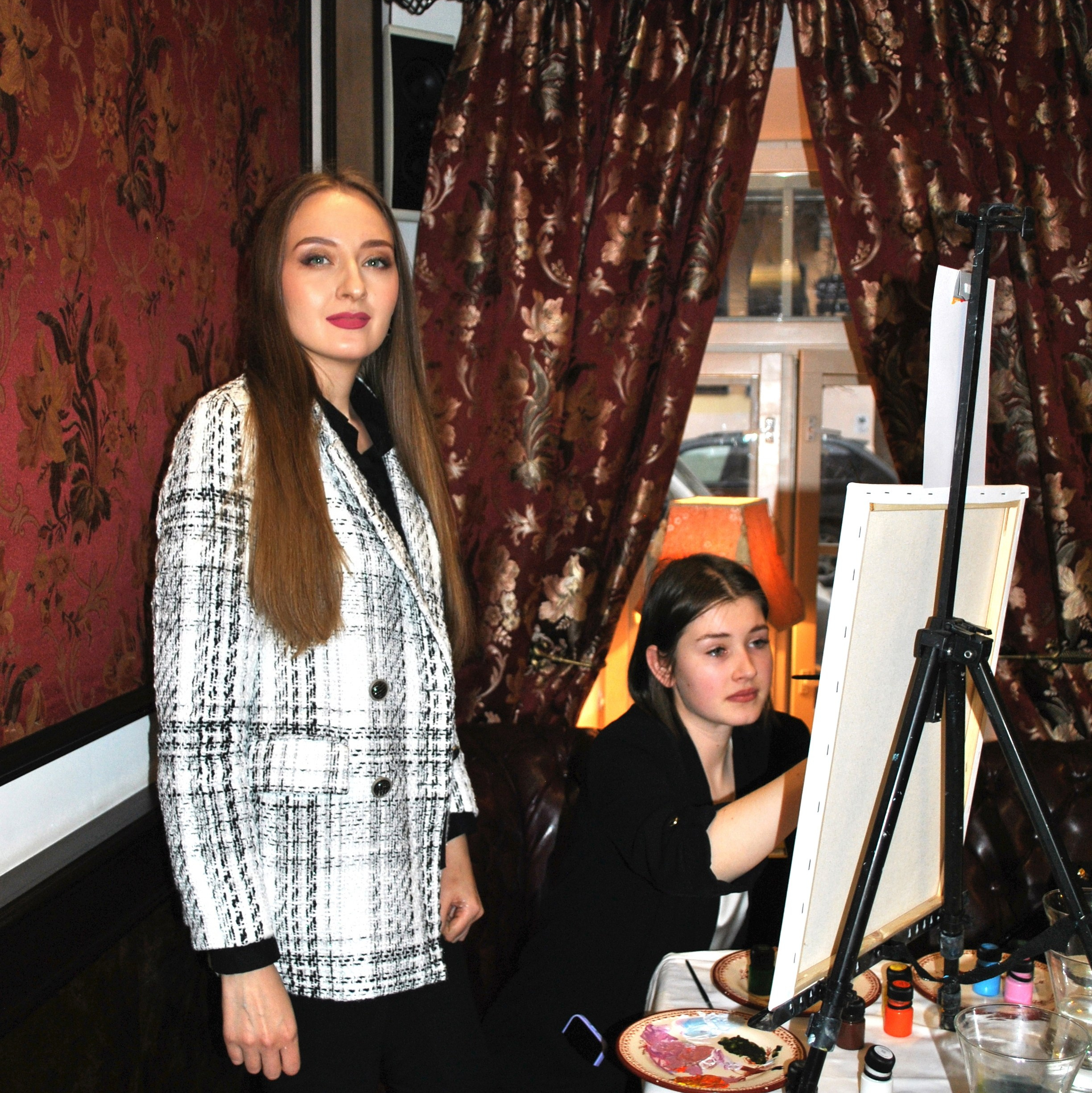 大師班. 根據照片訂購繪畫和肖像。藝術家 Sofia Rechling