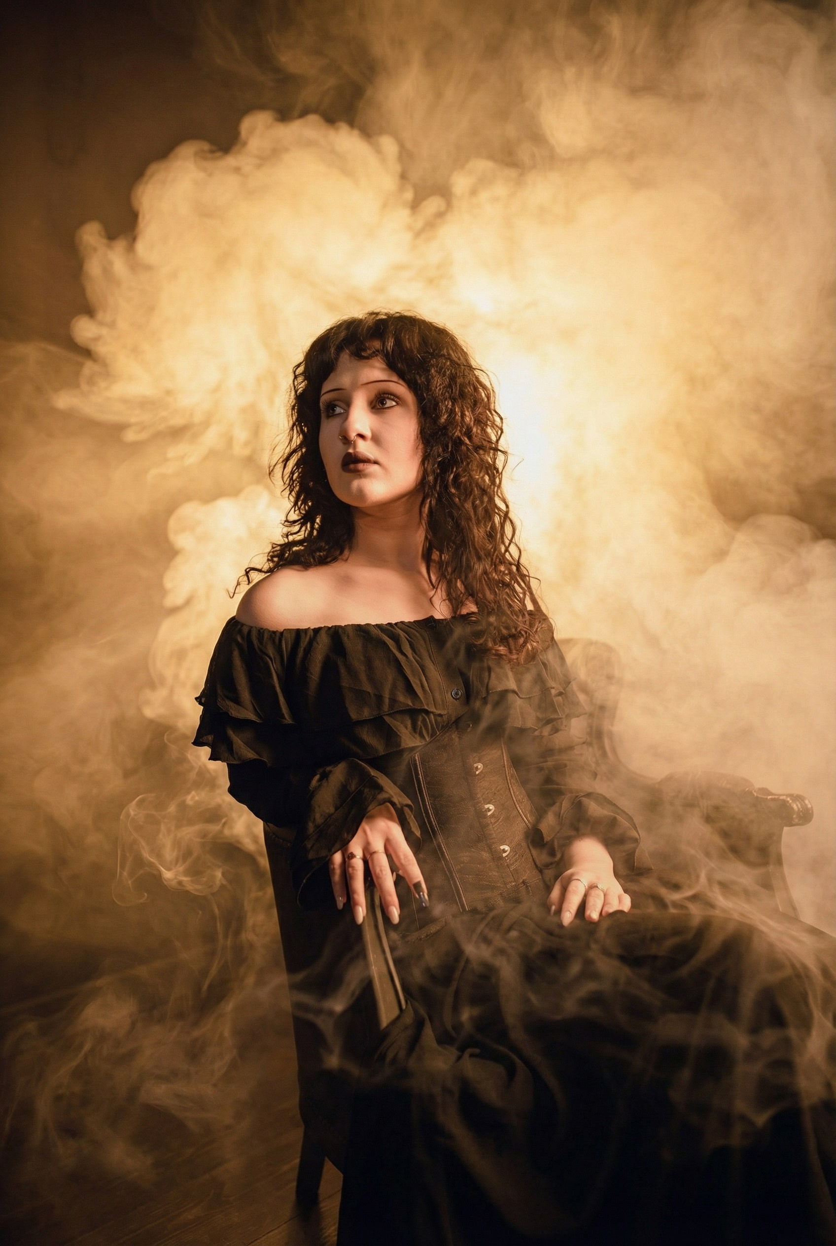 Портретная фотосессия в Санкт-Петербурге с художественной дымкой