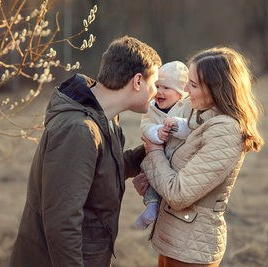Elena Carruthers family photographer in Scotland (Edinburgh, Glasgow)