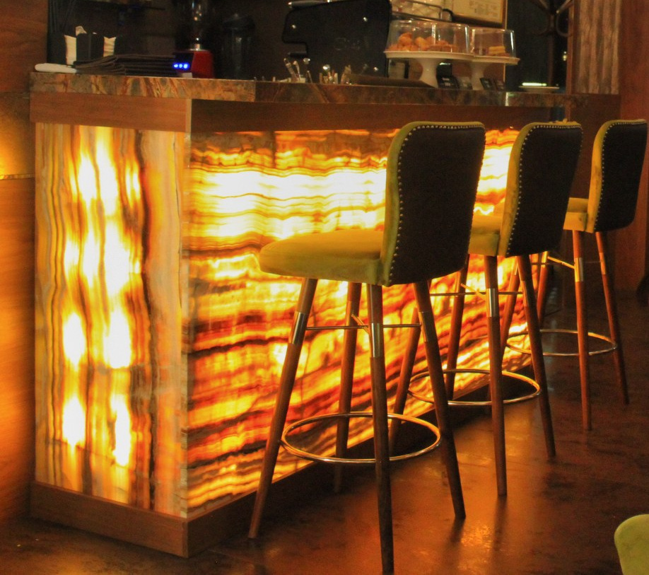 Комплексный дизайн-проект кафе GOLD&SILVER Сочи. Интерьерный дизайнер в Сочи Поплавская Татьяна. Проектирование интерьеров и организация процесса ремонта