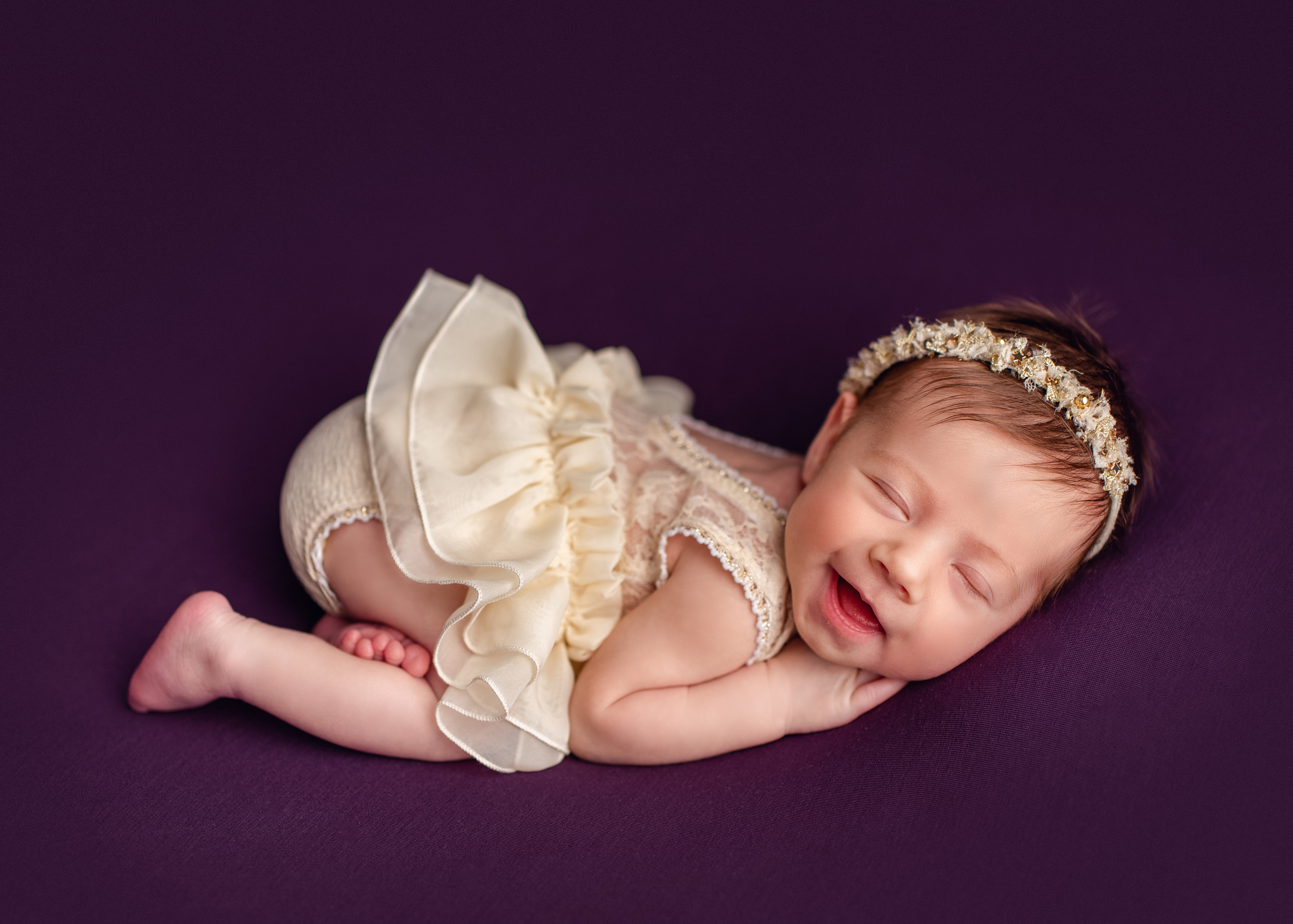 НОВОРОЖДЕННЫЕ. Фотограф новорождённых и беременных в г. Ноябрьск