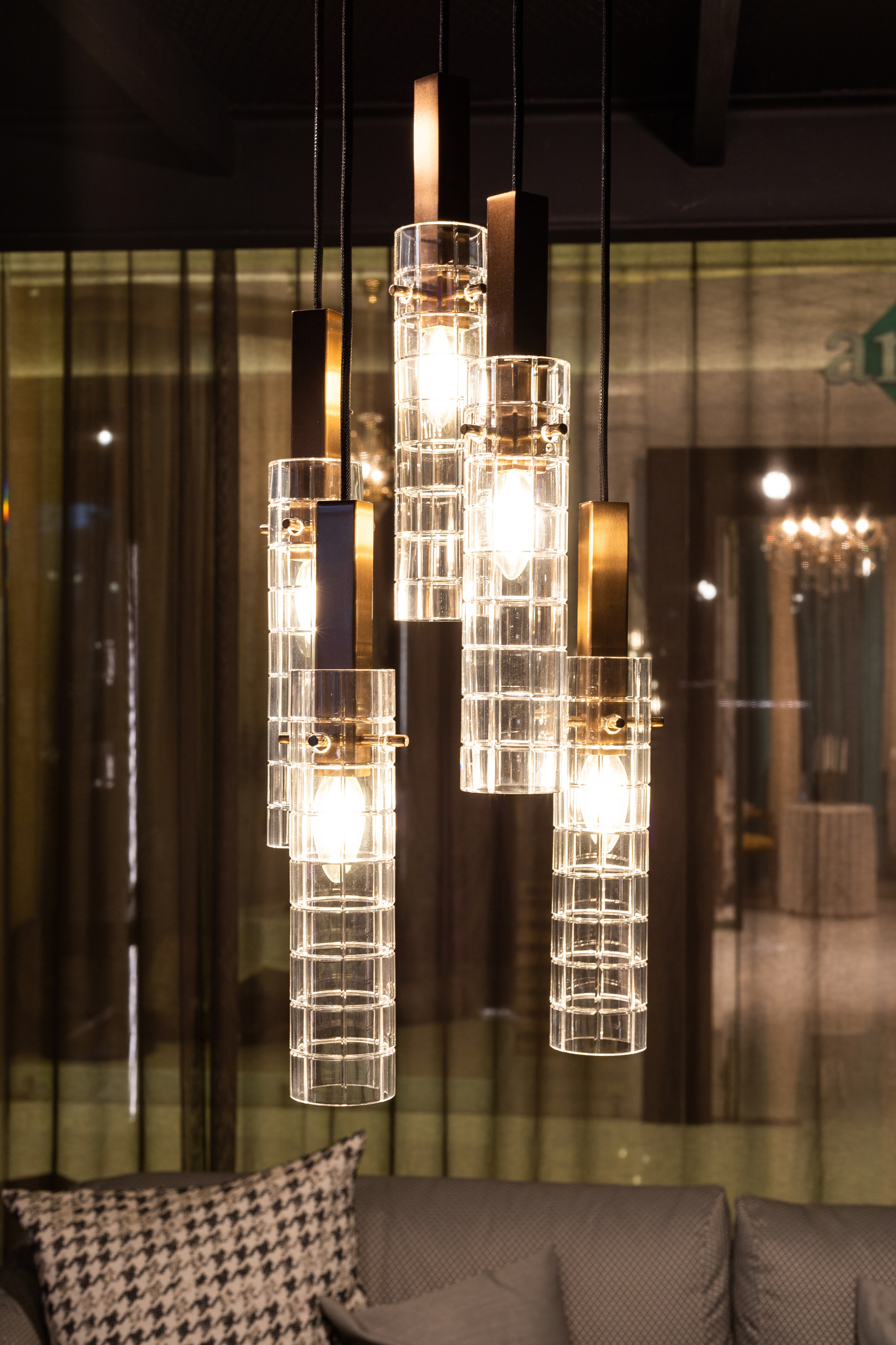 Icon showroom. Elizarova Design Studio