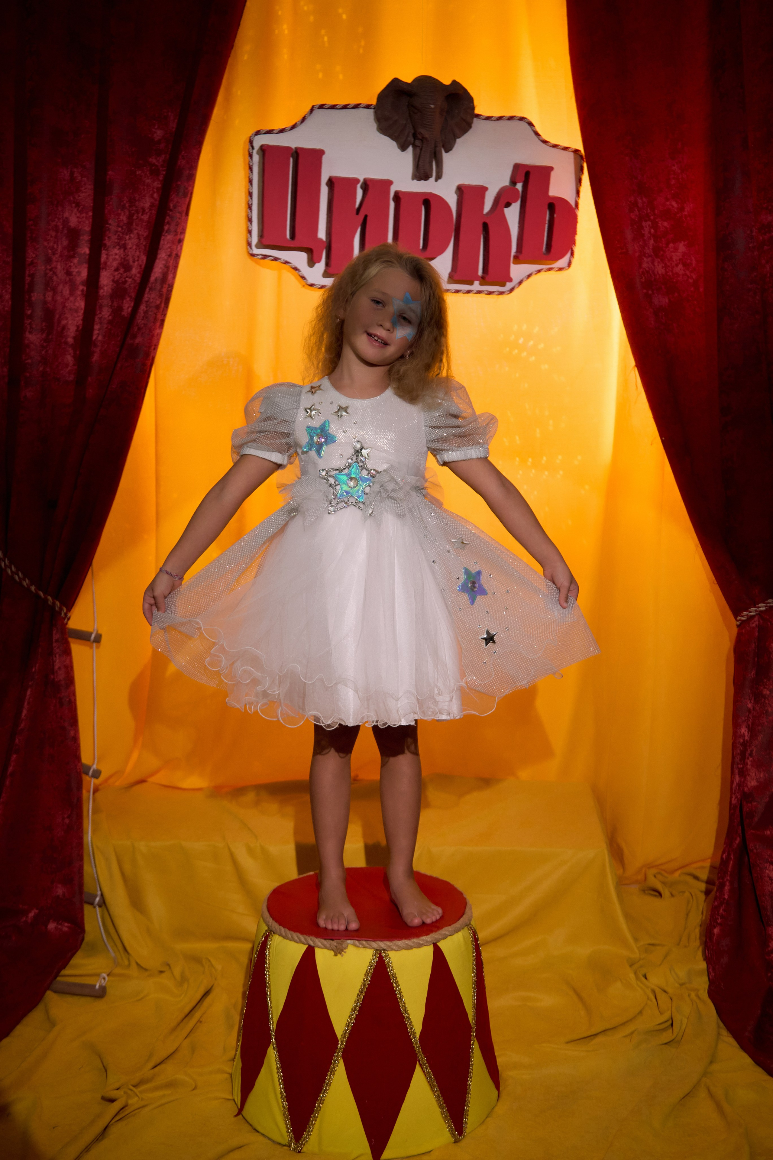 ЦИРКЪ. MeLora Photo