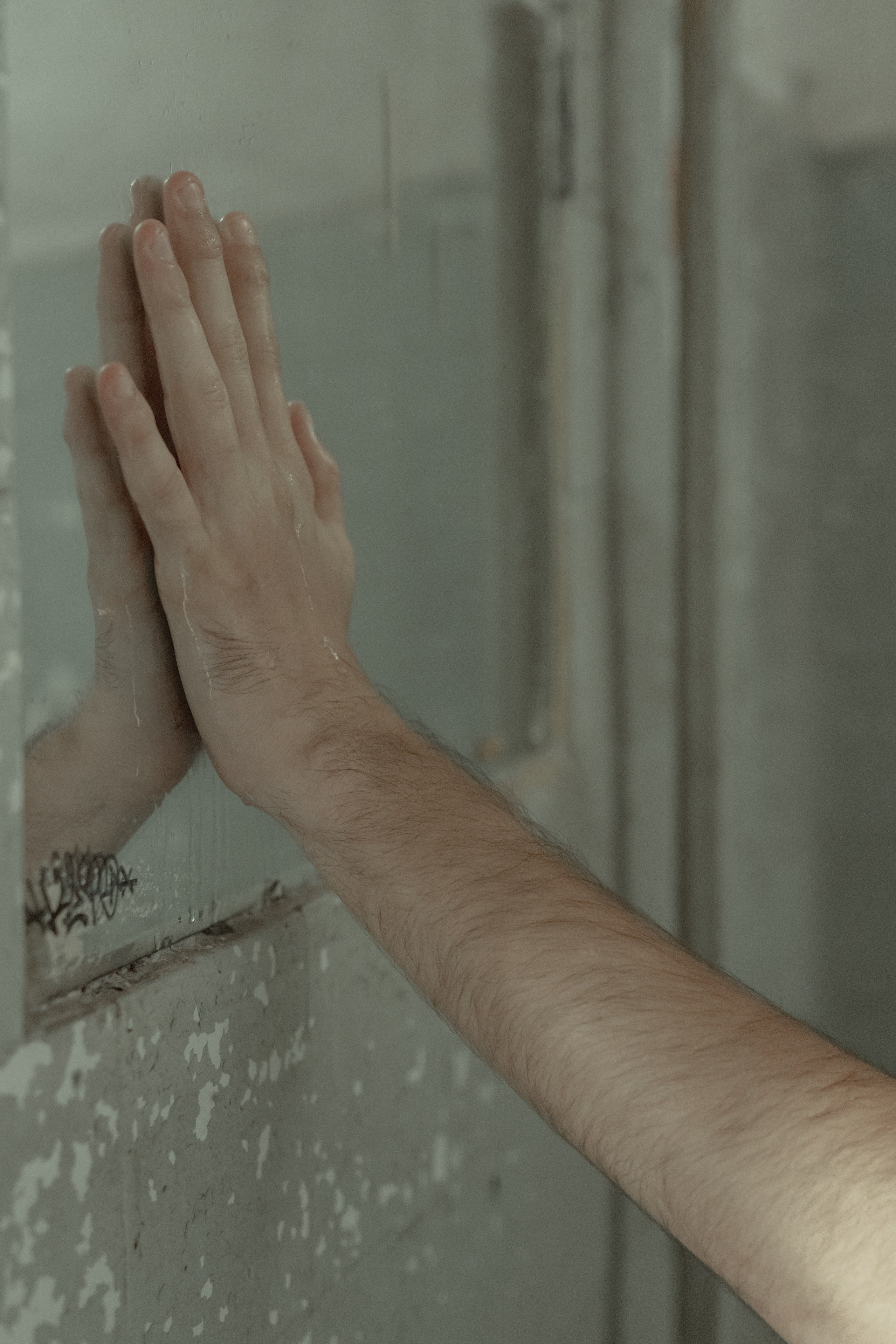 Print Points. Art photographer Romanda Che