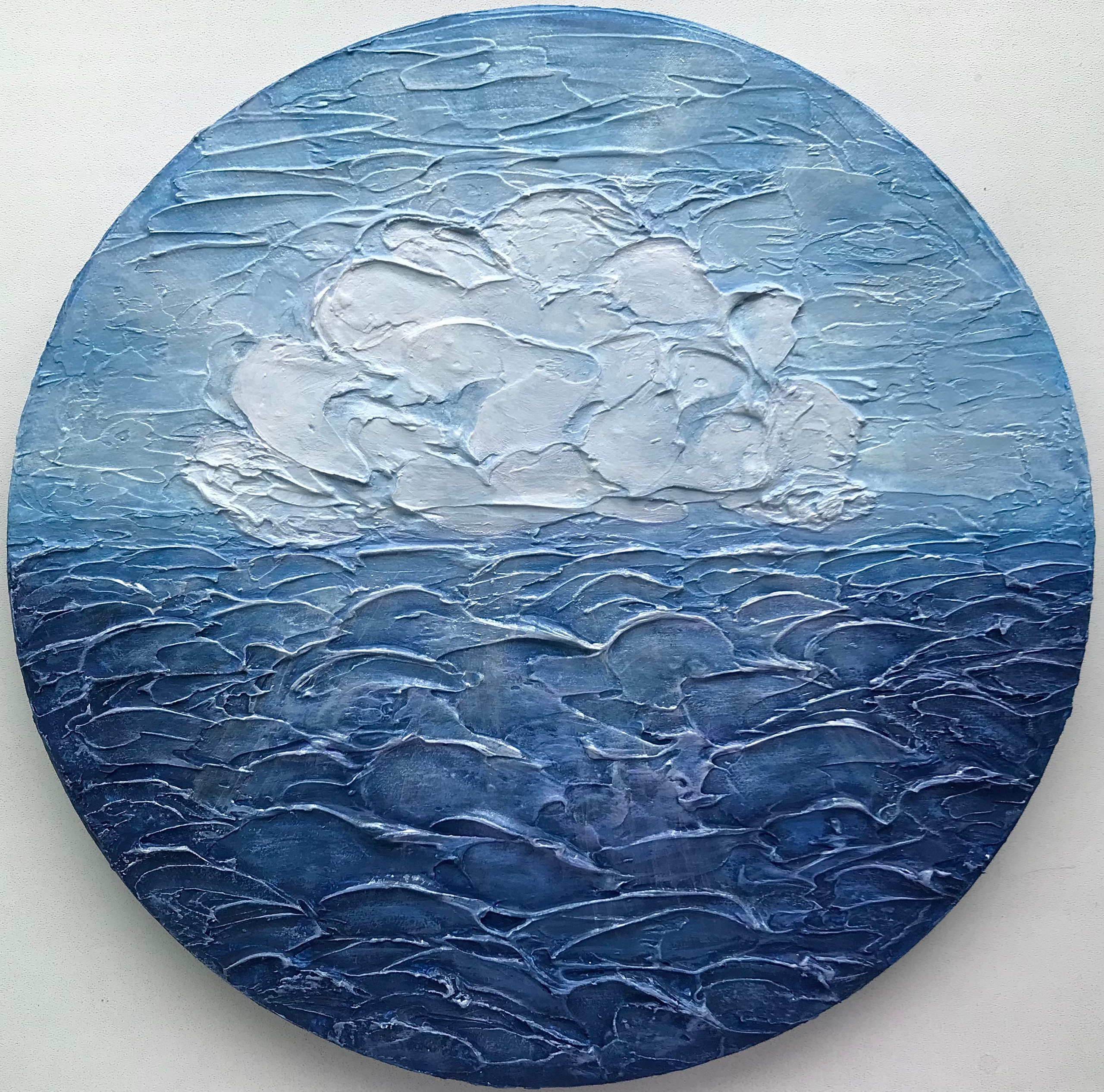 море иллюминатор синяя небо вода фактурная небольшая круглая  облака недорого