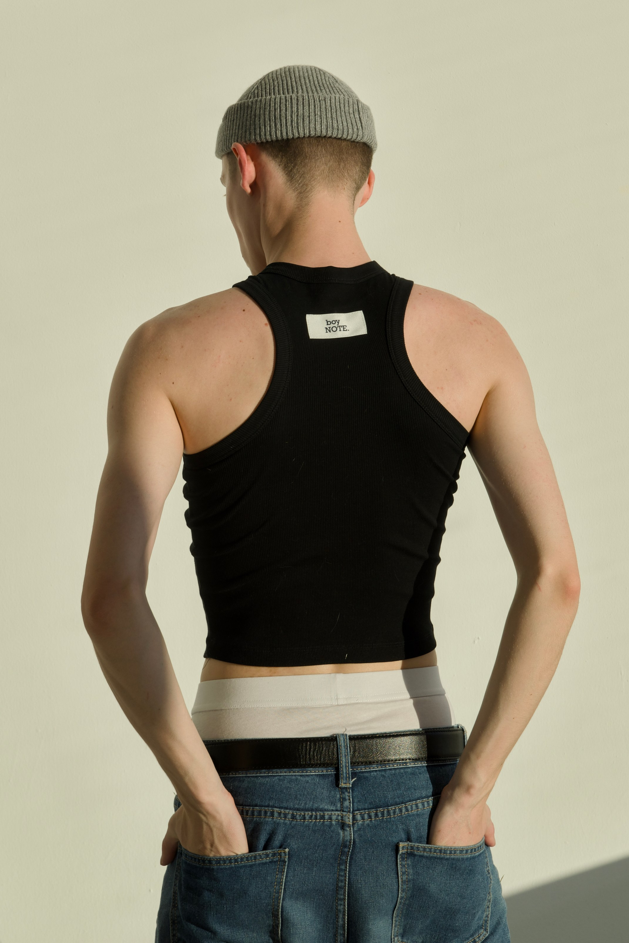 Boy NOTE. Дизайнерская мужская одежда, которую может носить Ваша девушка