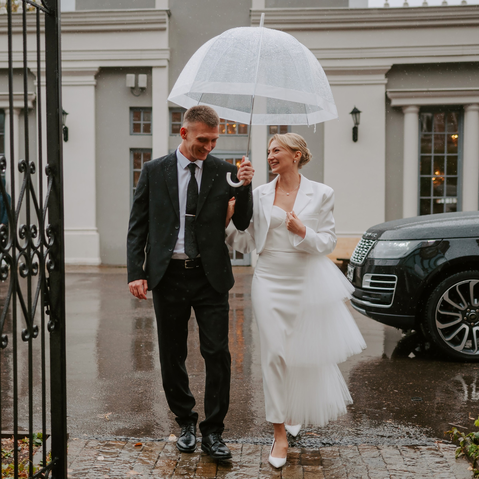 Стоимость свадебной фотосъемки. Свадебный, репортажный и семейный фотограф в Москве Арина Зак