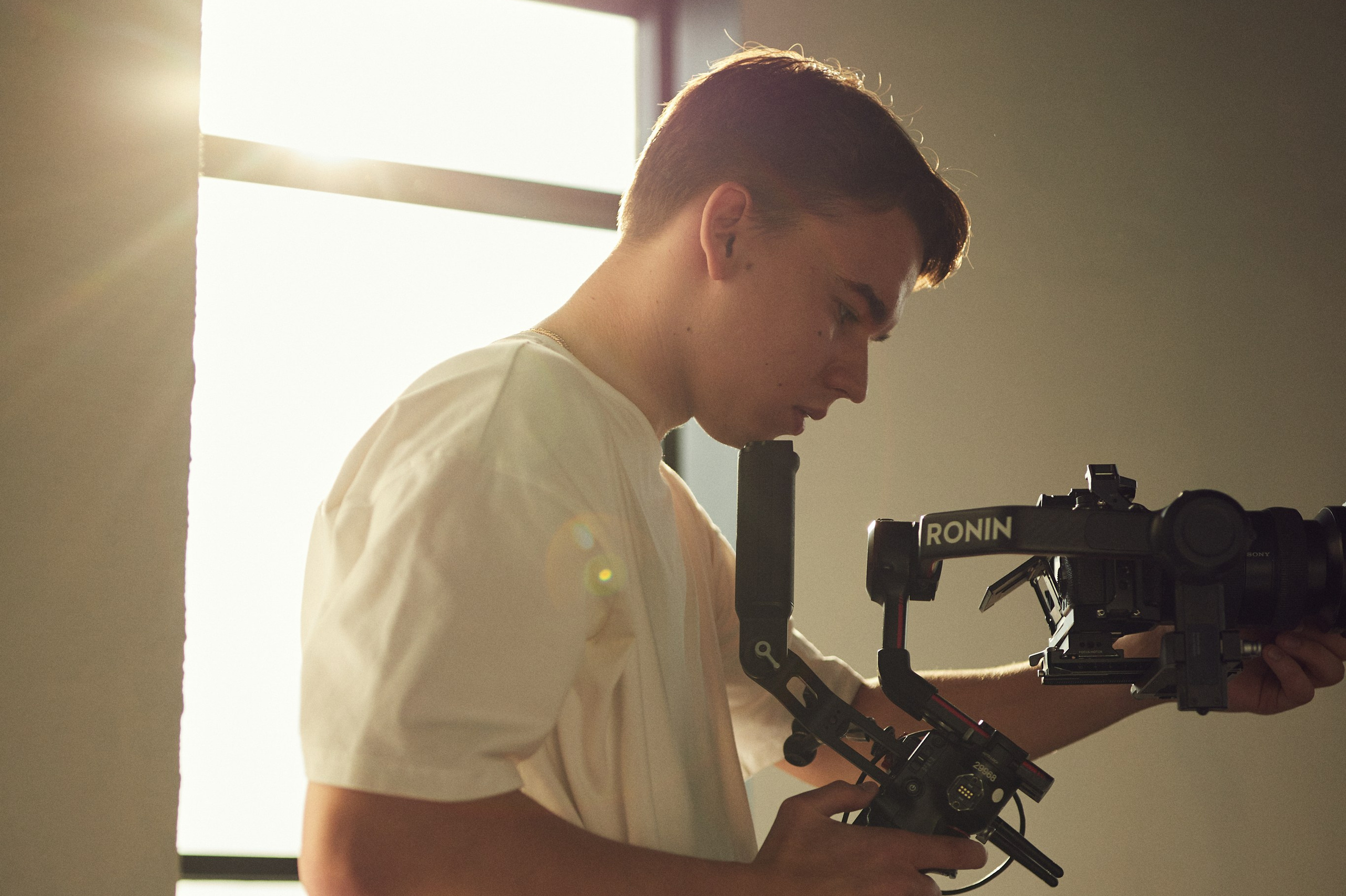 Контакты. Видеограф | Москва | Кирилл