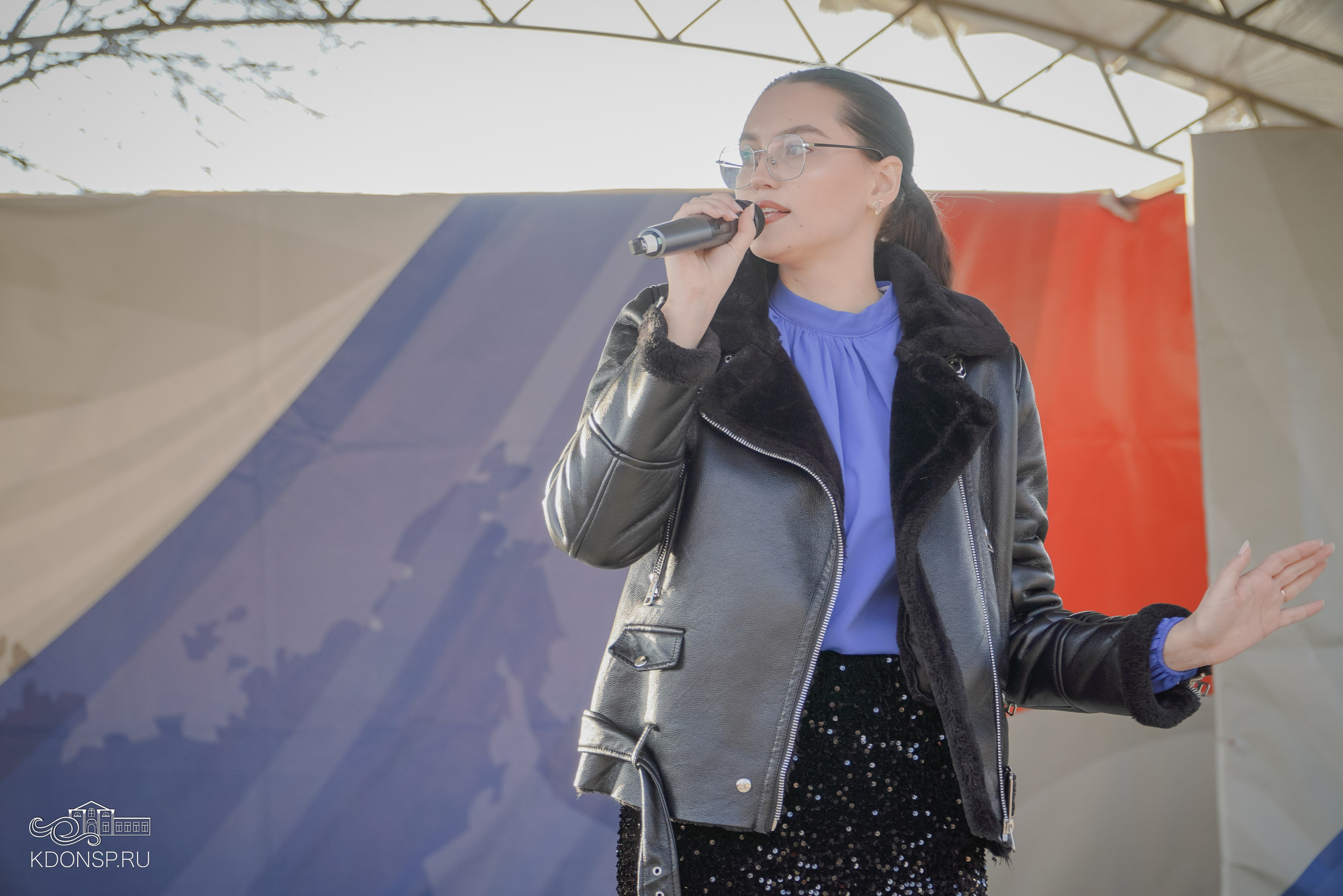 Герои вне времени. Новотитаровский Дом культуры