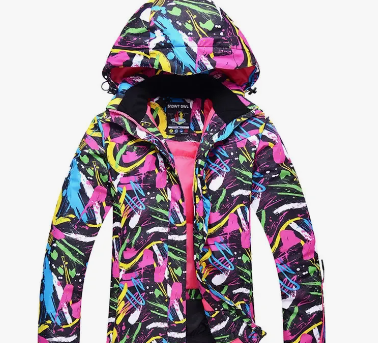 Прокат горнолыжного снаряжения с доставкой. Инструкторы по горным лыжам и сноуборду Сочи Красная Поляна. Горнолыжная школа