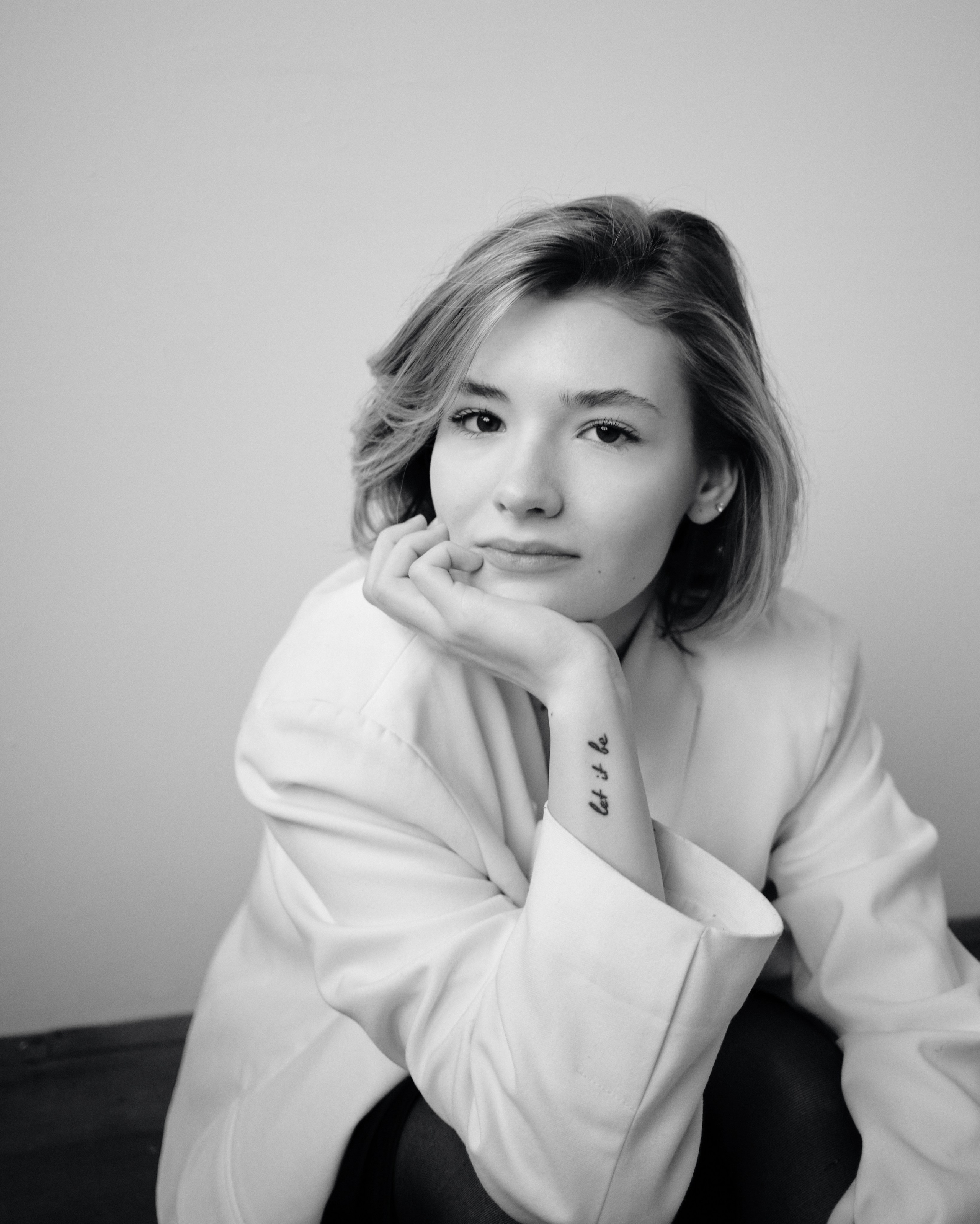 AI — artist | Documentary Photographer St. Petersburg, Milan