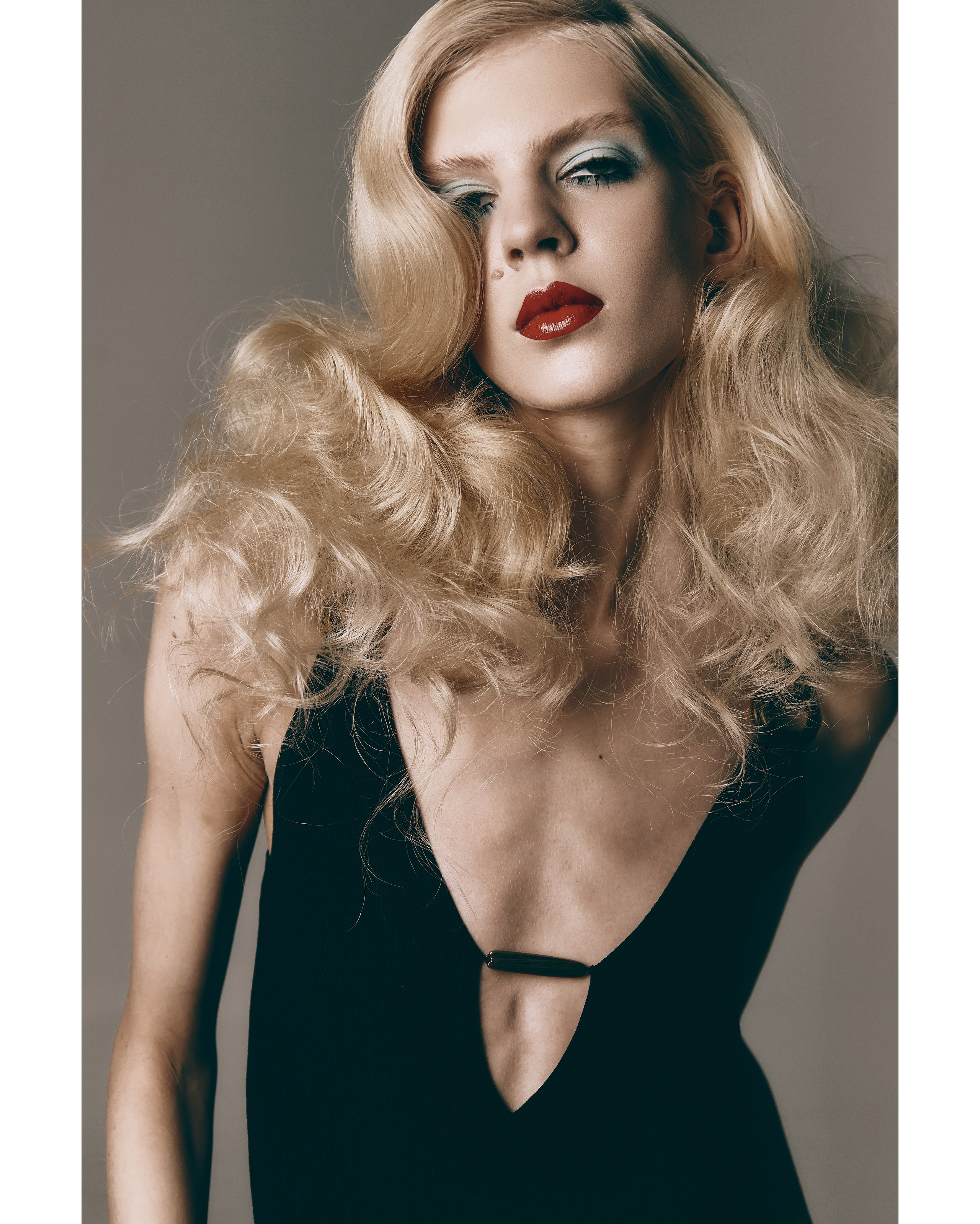 Студийный фотограф в Москве Илья Сухов