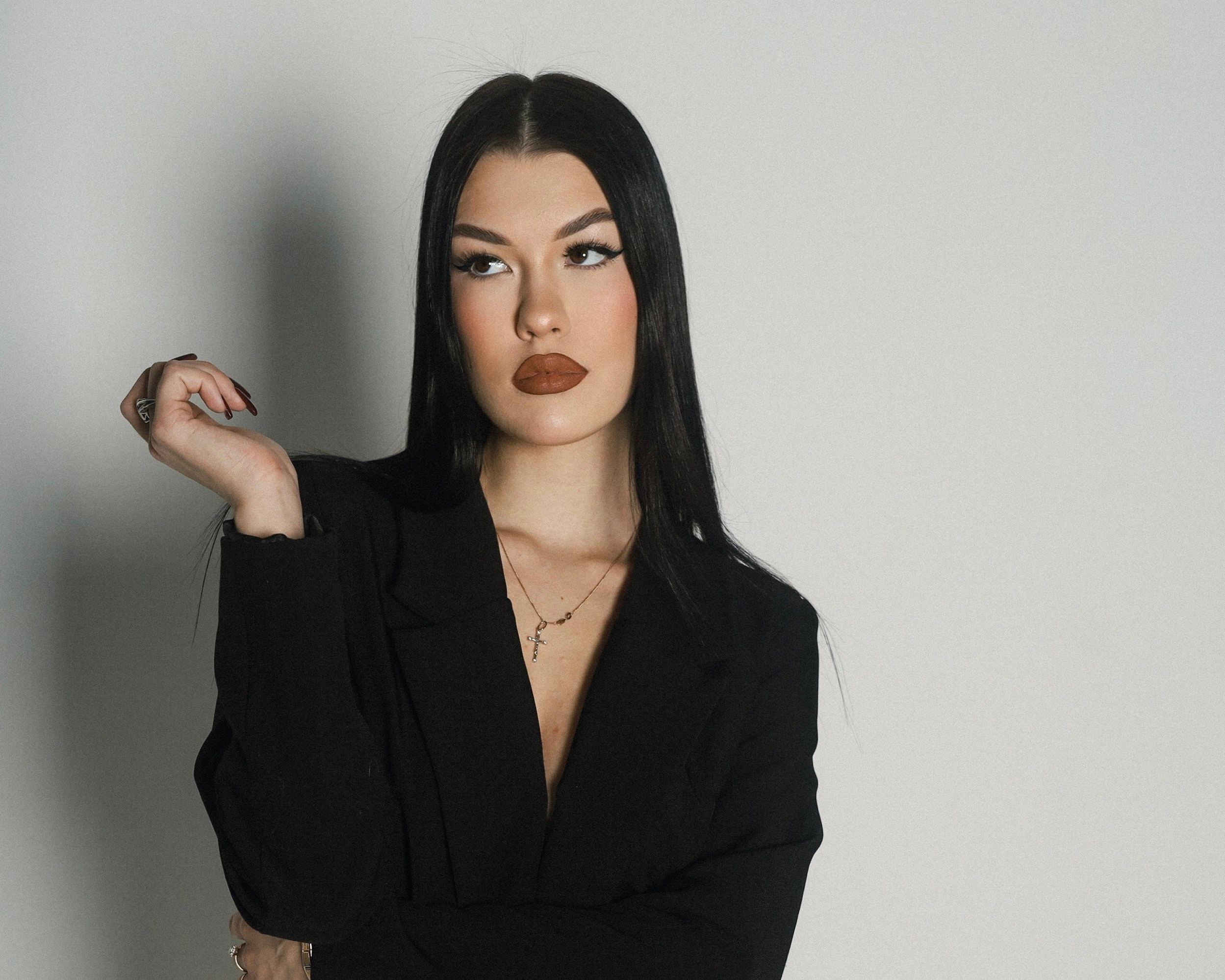 Контакты. Content-creator Anfisa