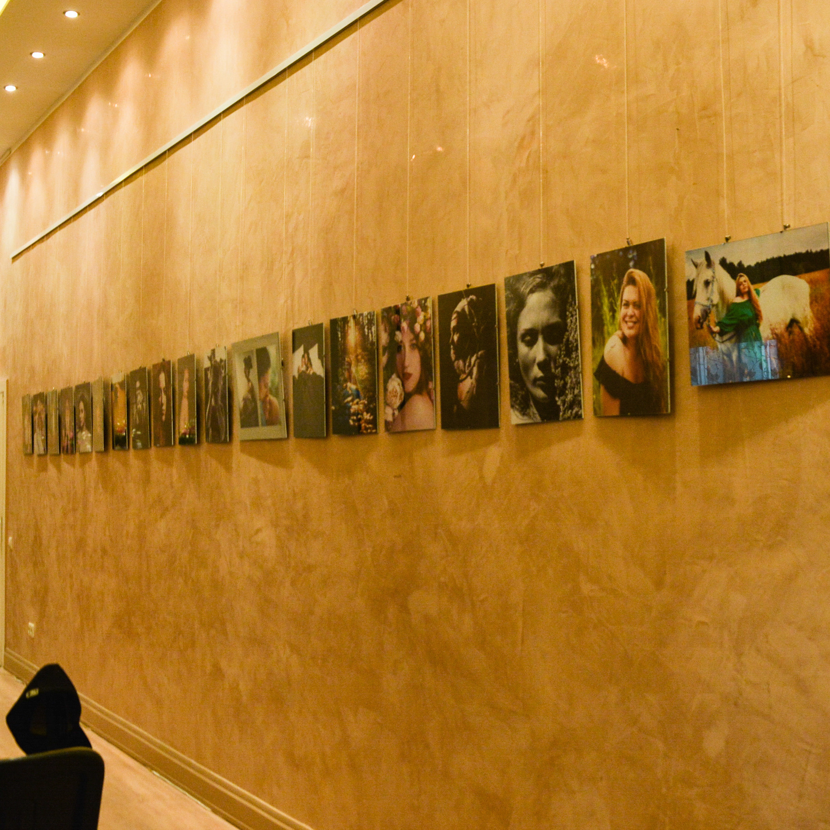 Exhibitions. Фотограф Женя Грош в Москве