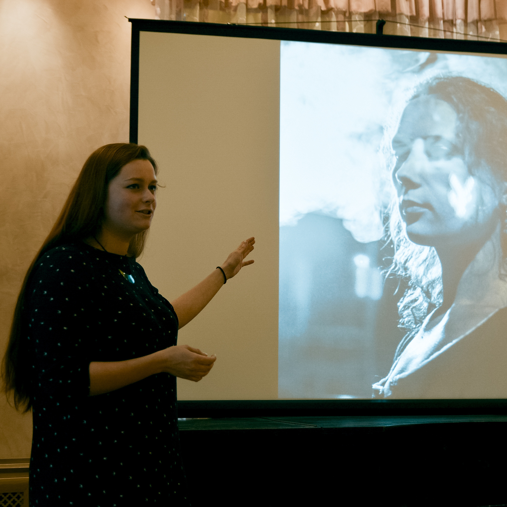 Exhibitions. Фотограф Женя Грош в Москве