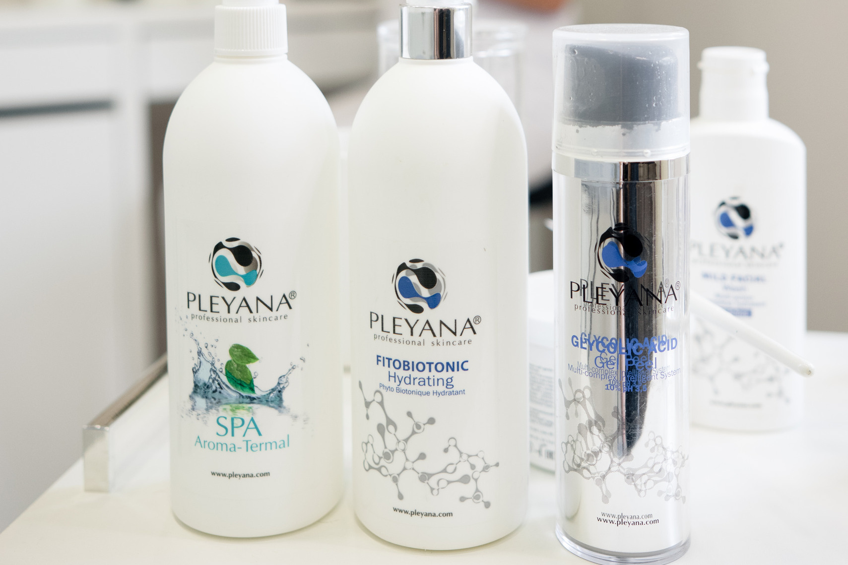 Стоимость. Эстетист-косметик в Иваново Яна Комова