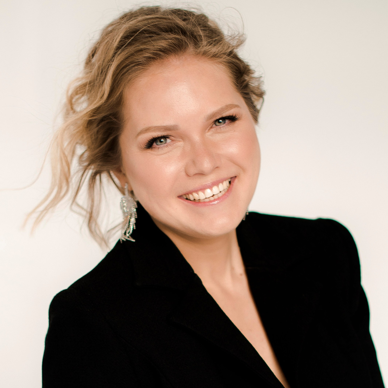 КОНТАКТ. Елена Луковская. Семейная, портретная, репоражная съёмка