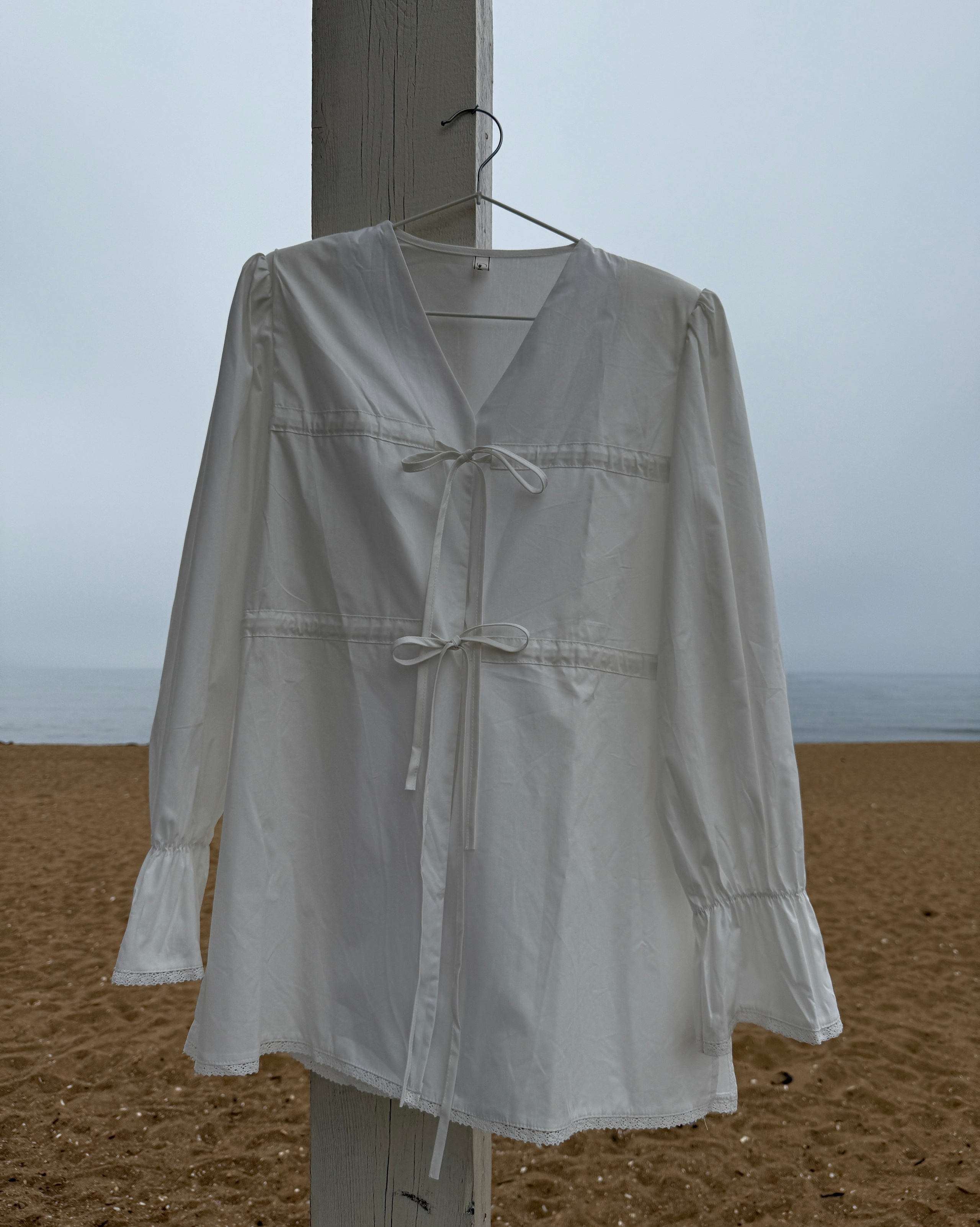 Рубашки и топы. Iva rent