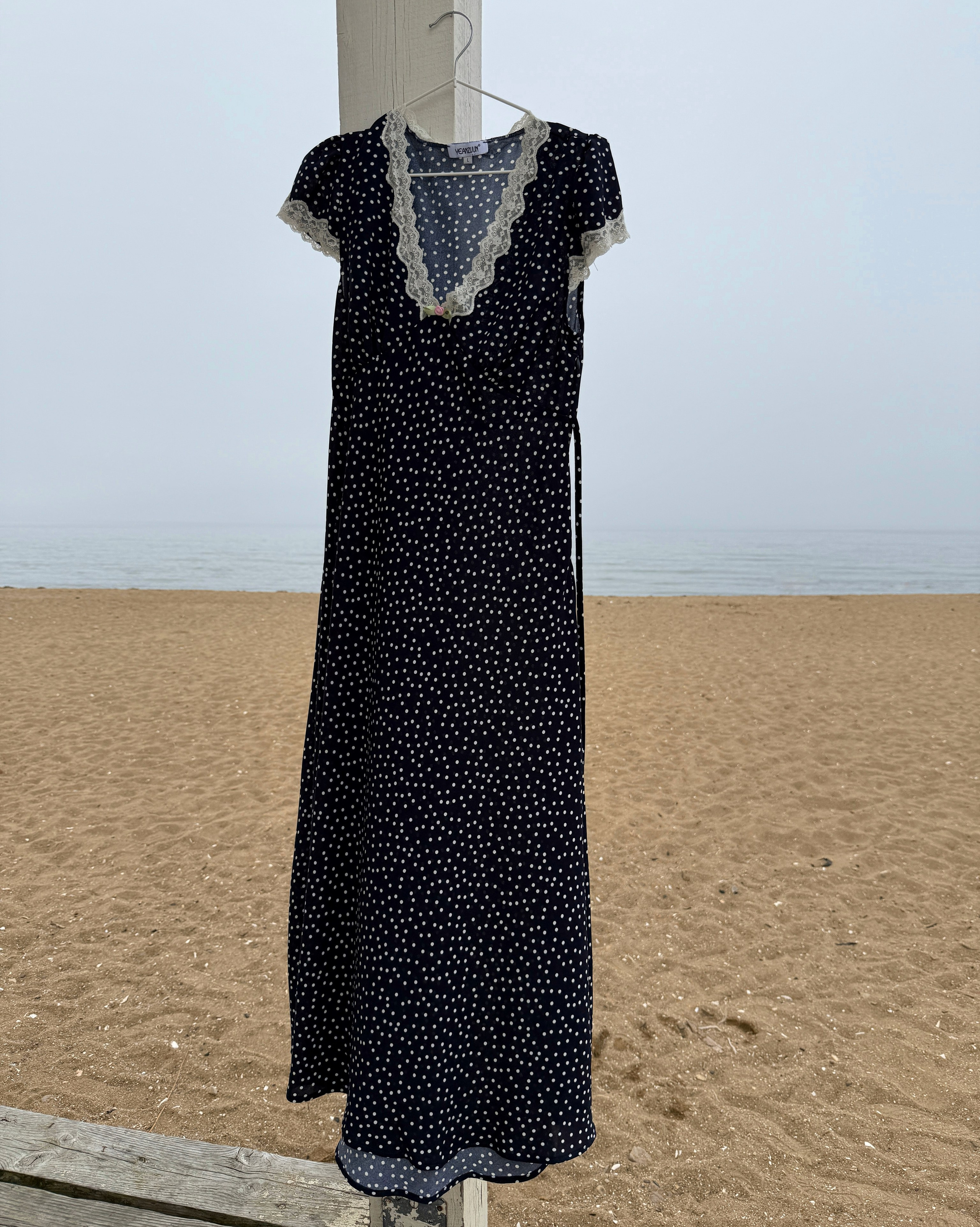 Платья и костюмы. Iva rent