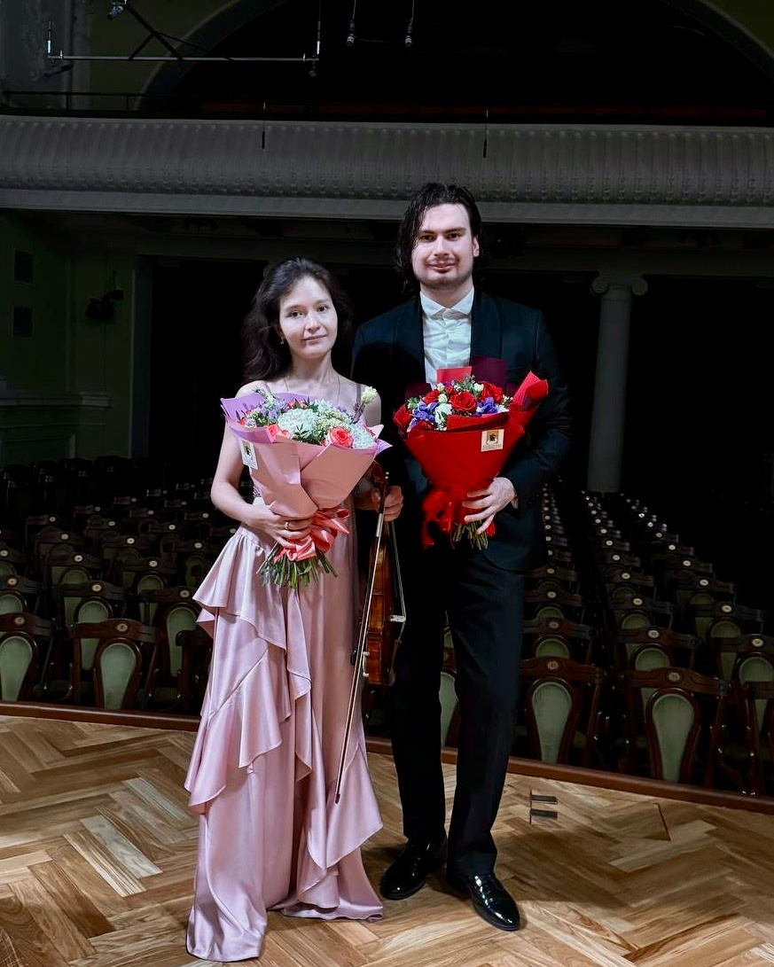 События и анонсы. Скрипачка Анна Савкина