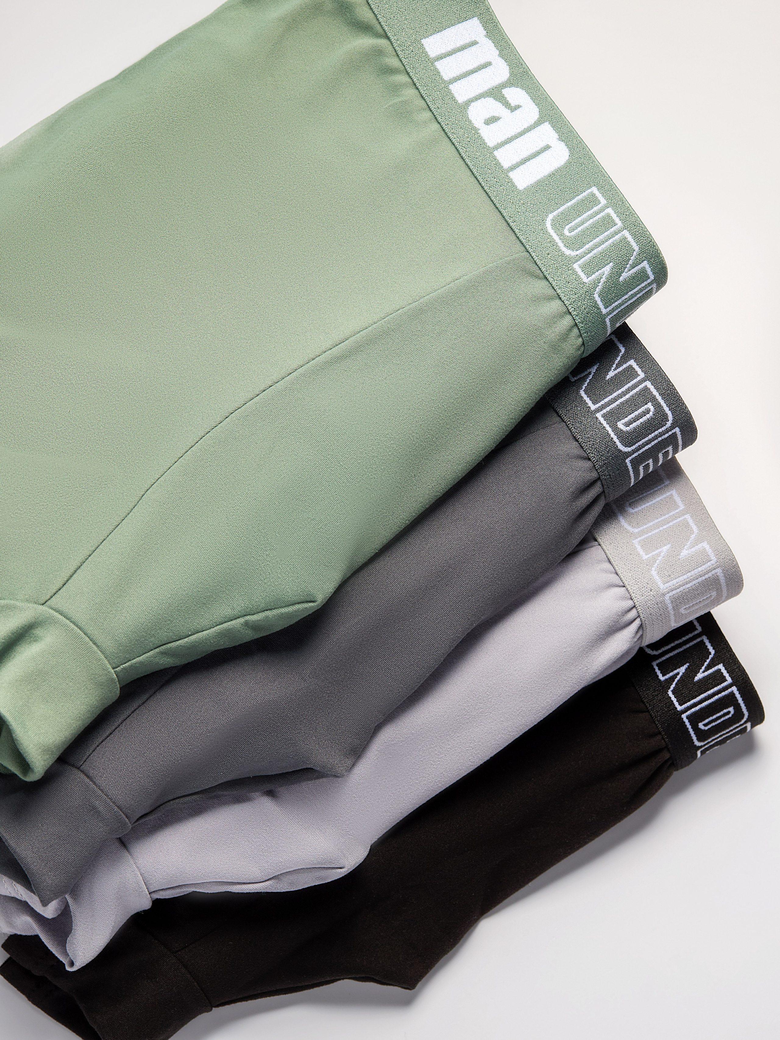 AI-фото на модели и точная предметная съёмка для маркетплейсов, увеличивающие продажи и доверие покупателей