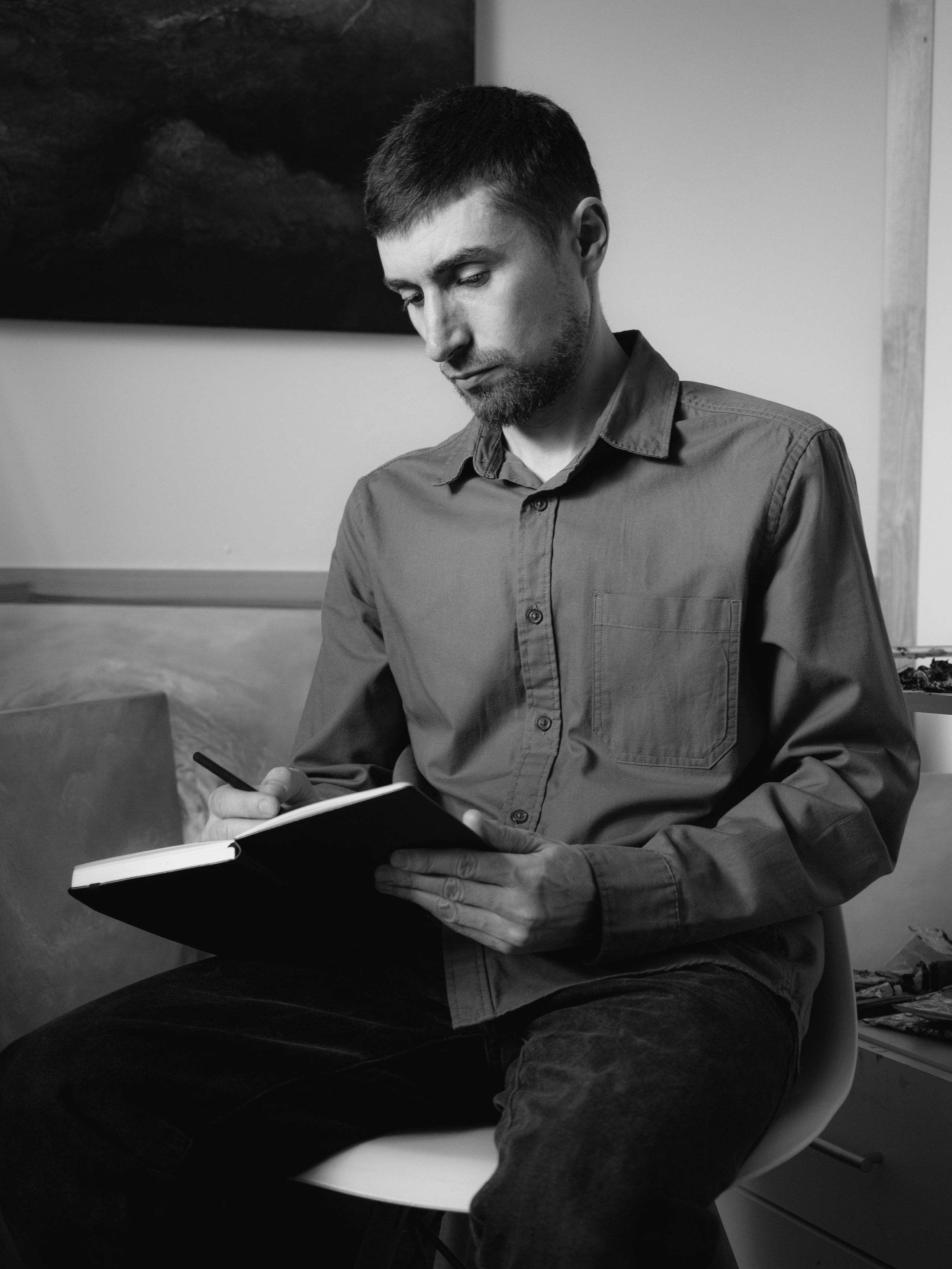 Обо мне. Художник Павел Коршунов