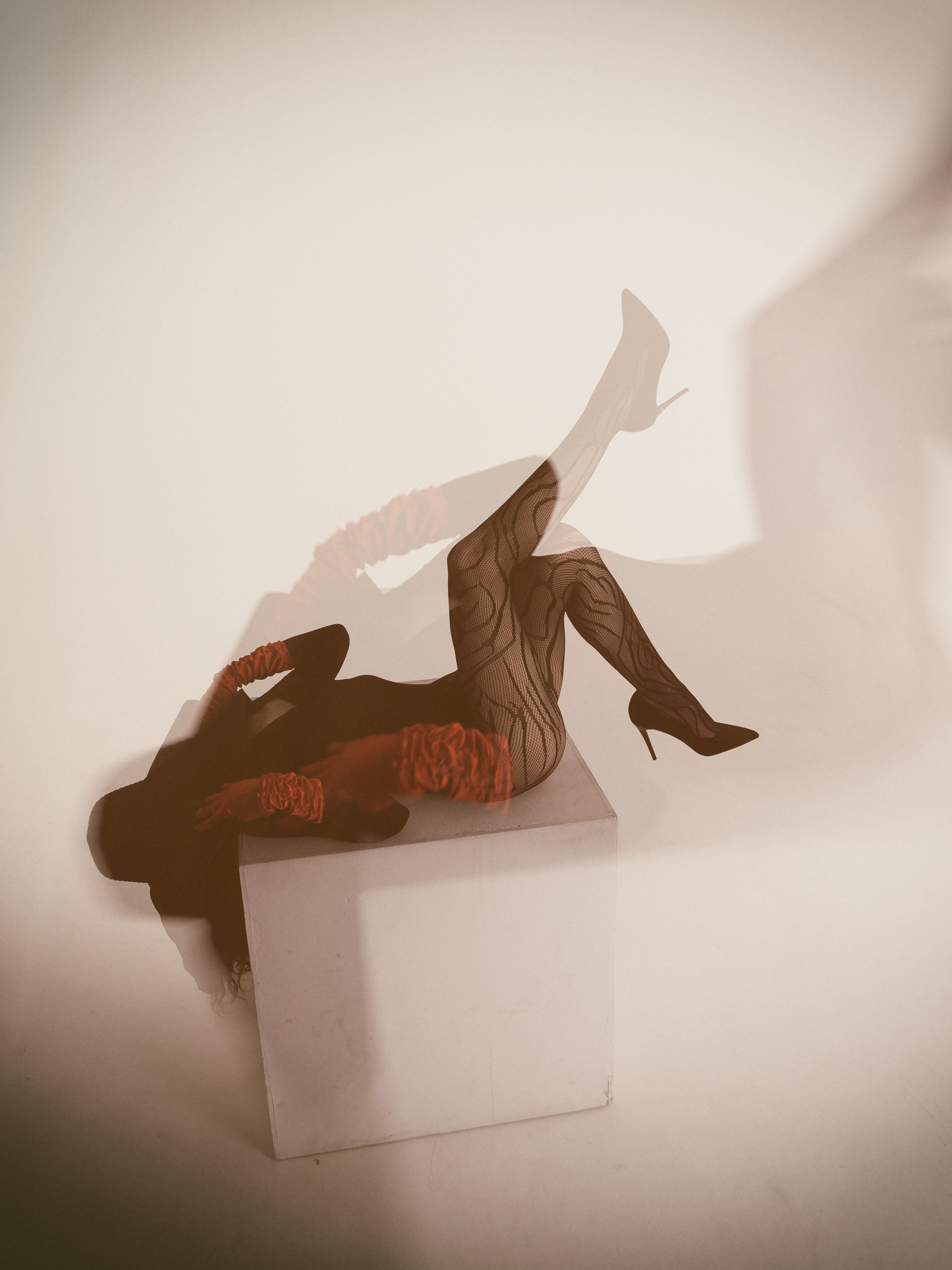 FORM AND VOID. Yulia Yurchevskaya | Art Director & Visual Visionary