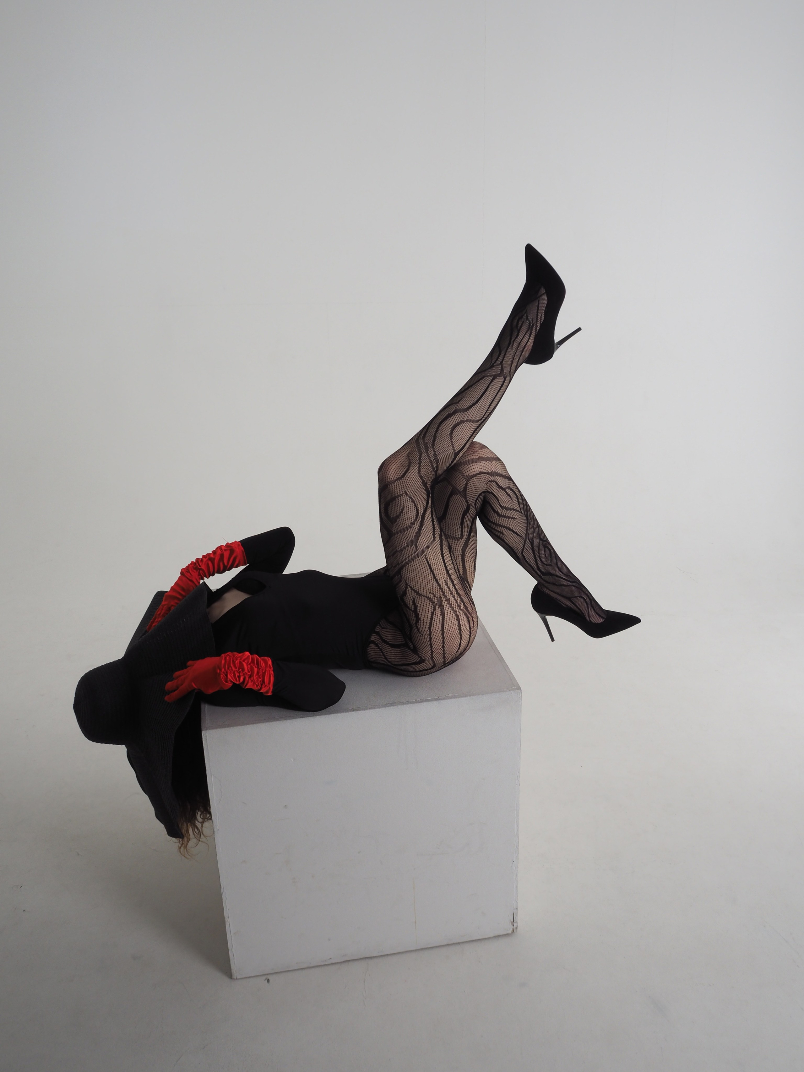 FORM AND VOID. Yulia Yurchevskaya | Art Director & Visual Visionary