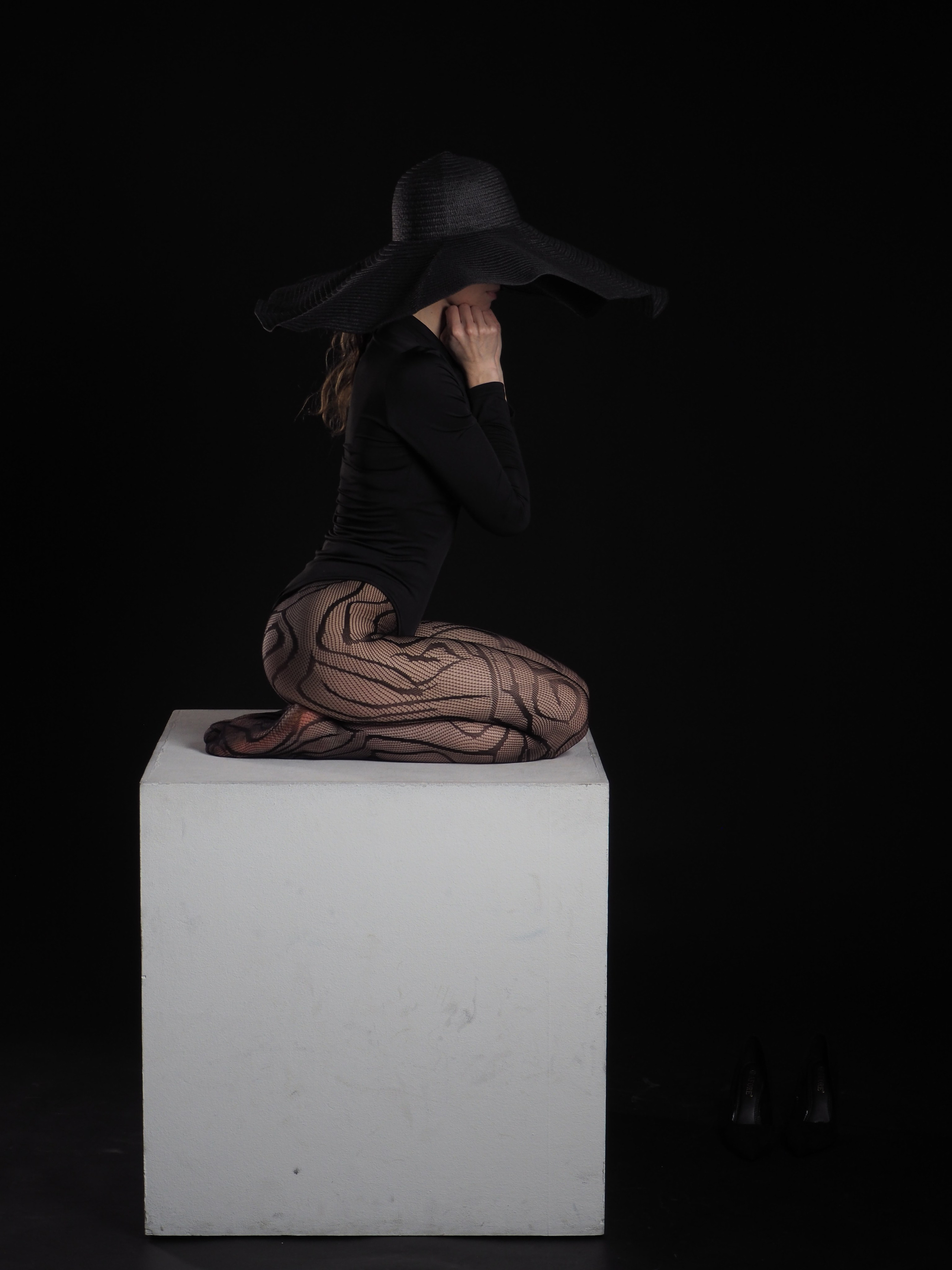 FORM AND VOID. Yulia Yurchevskaya | Art Director & Visual Visionary