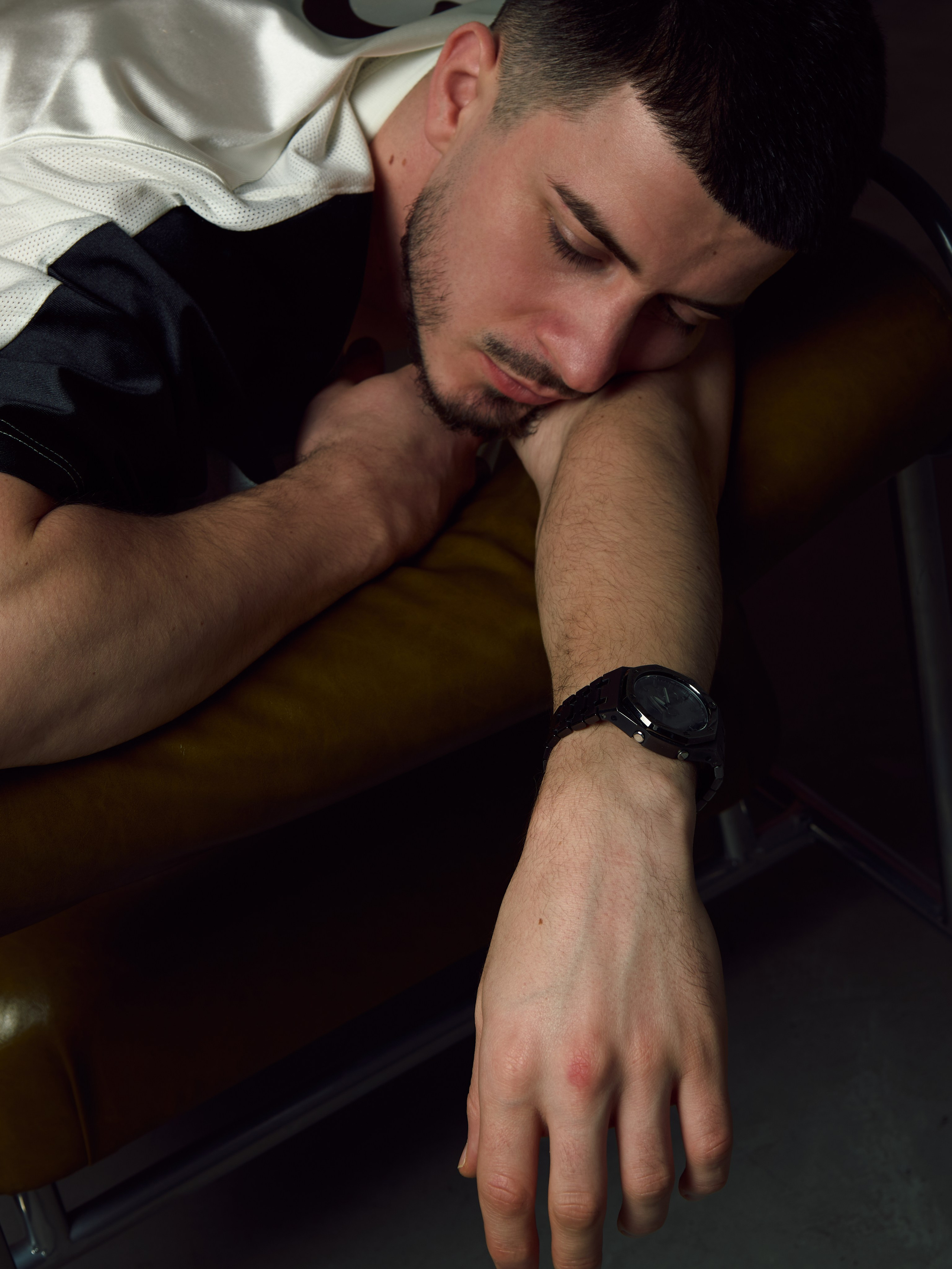 Kambulat. Xstazia — музыкальные обложки, арт-дирекшн, режиссура и креативное продюссирование