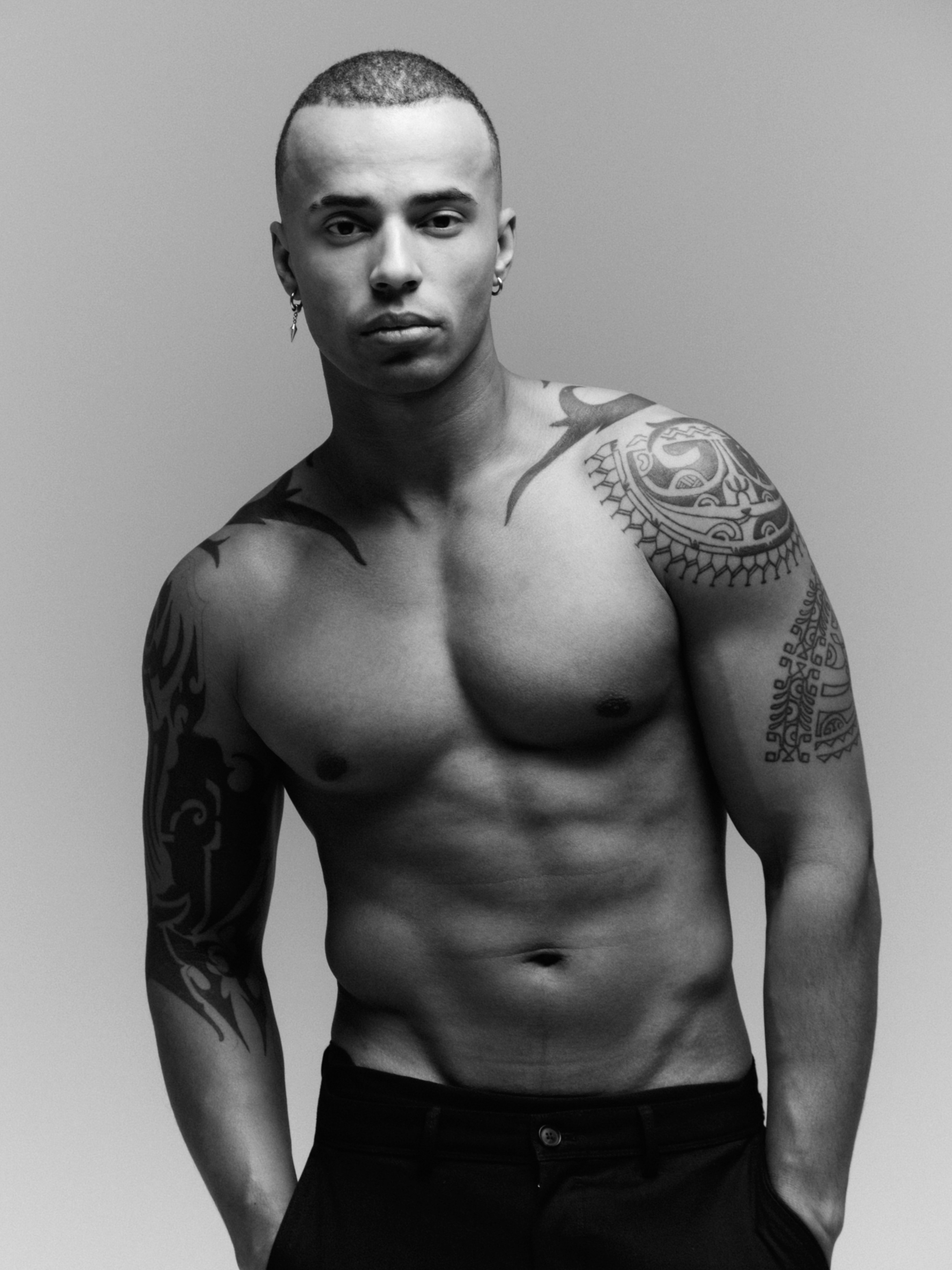 Продакшен г. Москва съемка мужской одежды, мужские модели, фото и видео, организация под ключ