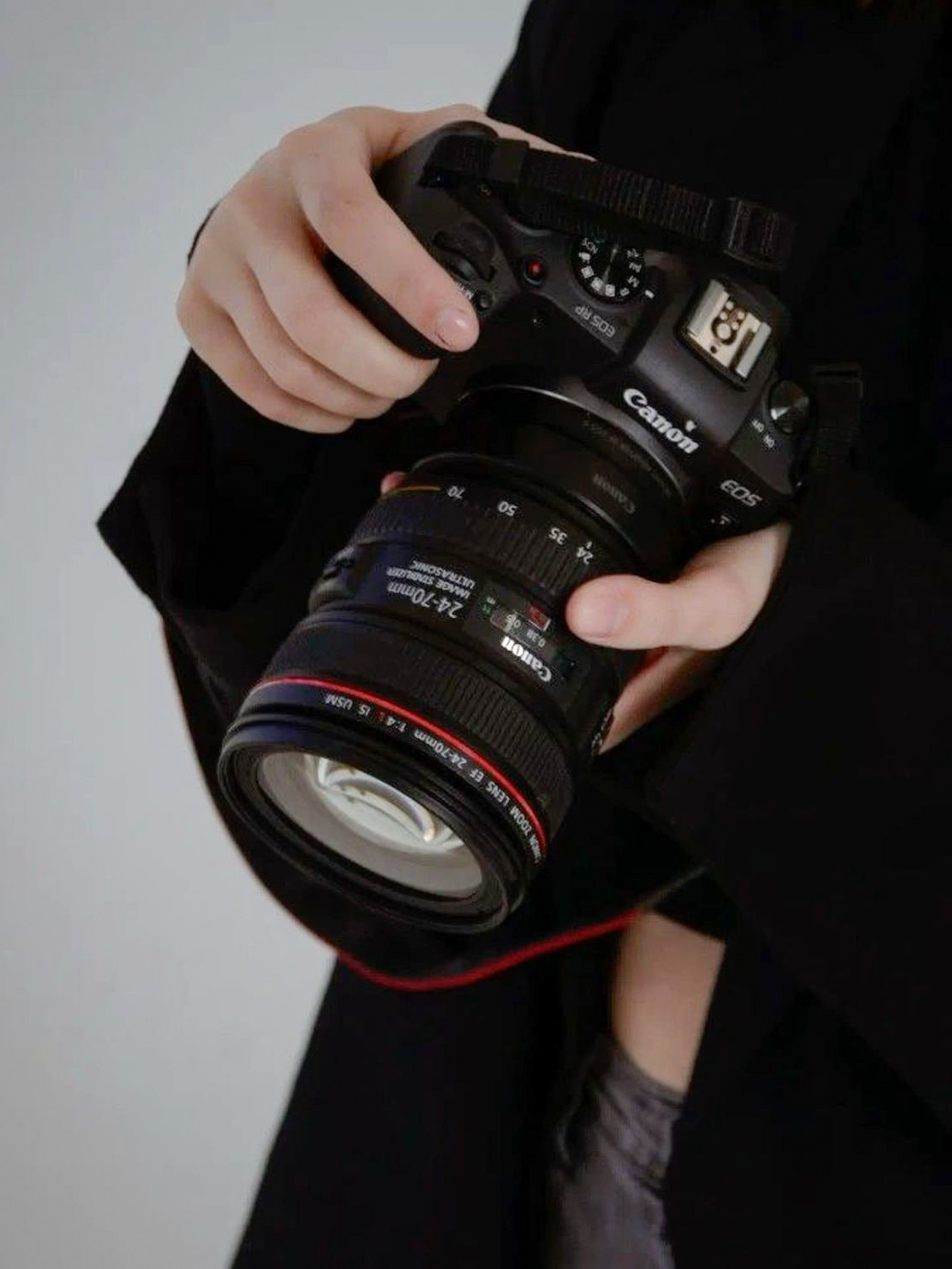 INSPIRIA- Создание продающего контента для маркетплейсов в Москве и Московской области