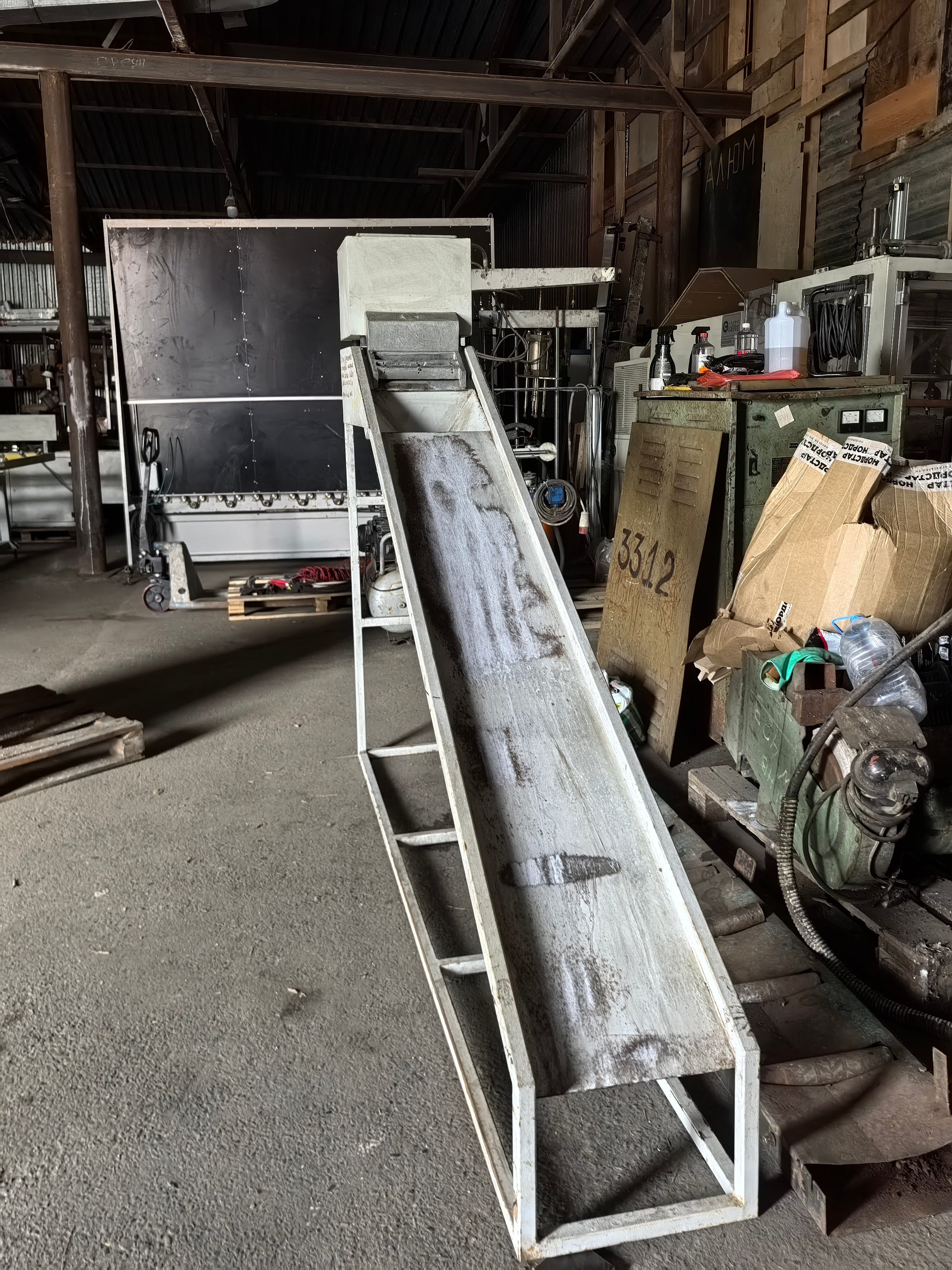 Стенд для заполнения спейсеров молекулярным ситом с вибрацией и подогревом