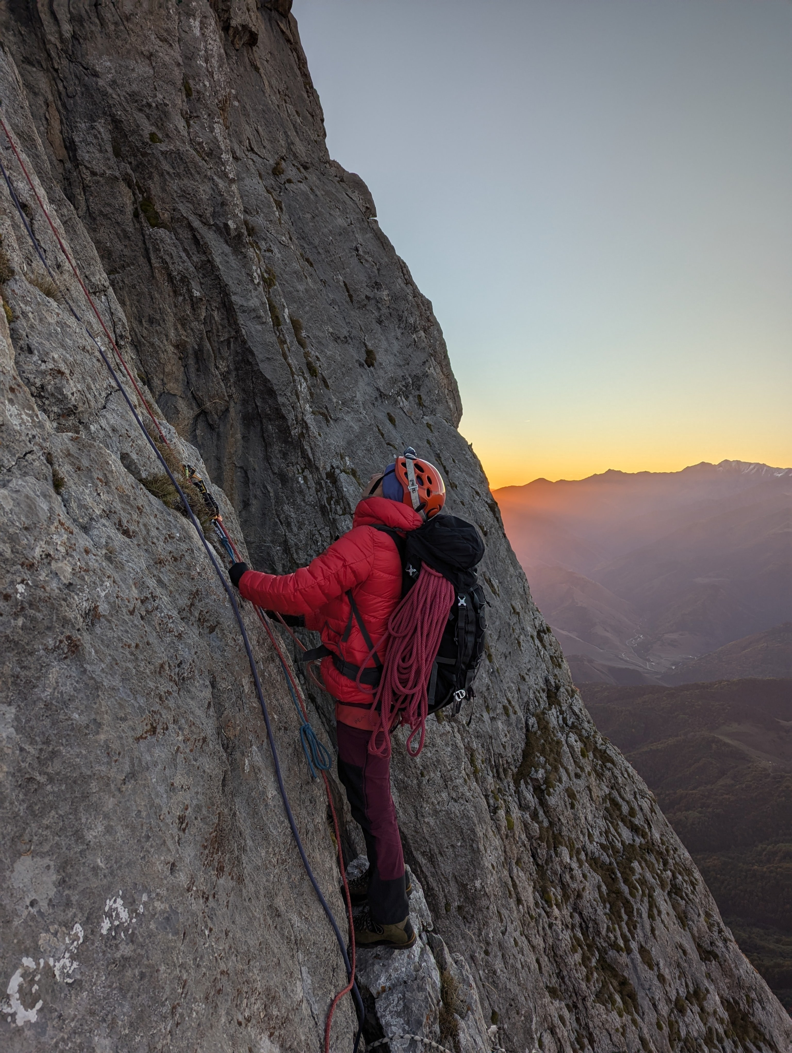 Женская команда из Воронежа прошла маршрут Горина 5А на Цей-Лоам. Премия Стальной Ангел