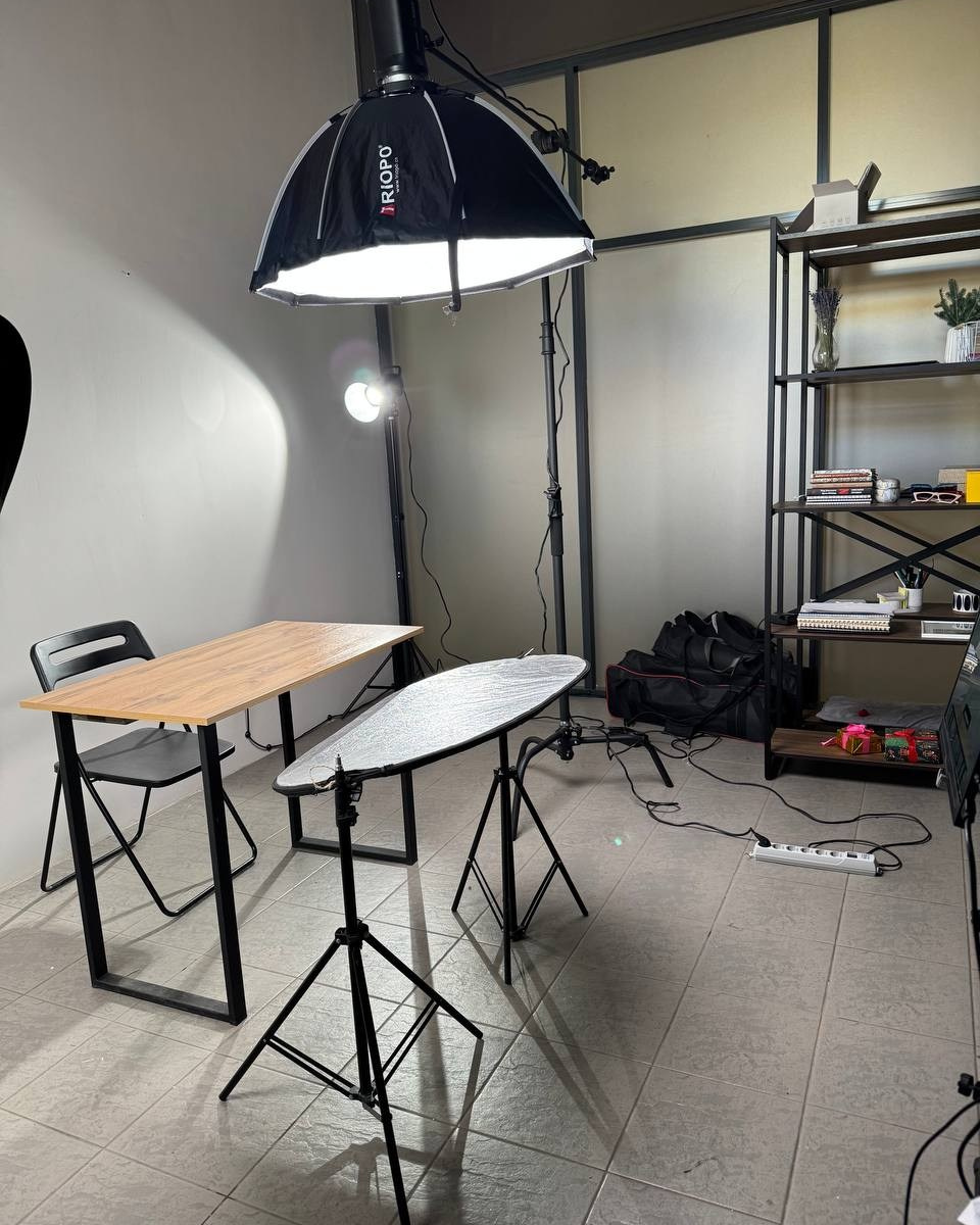 рабочее пространство студии для предметной съёмки