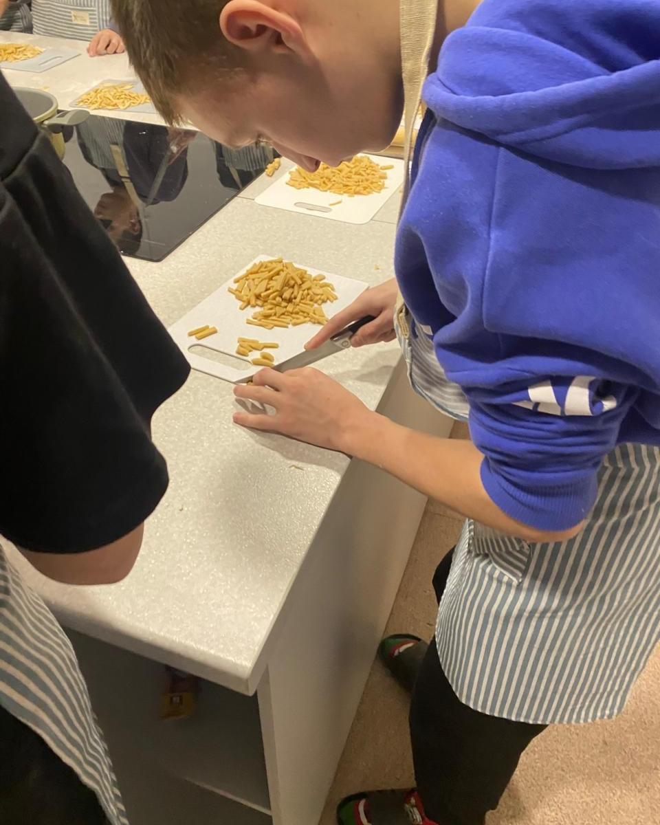 Машина чак-чака для бойцов. ZИЛАНТ | Волонтеры ТАТАРСТАНА