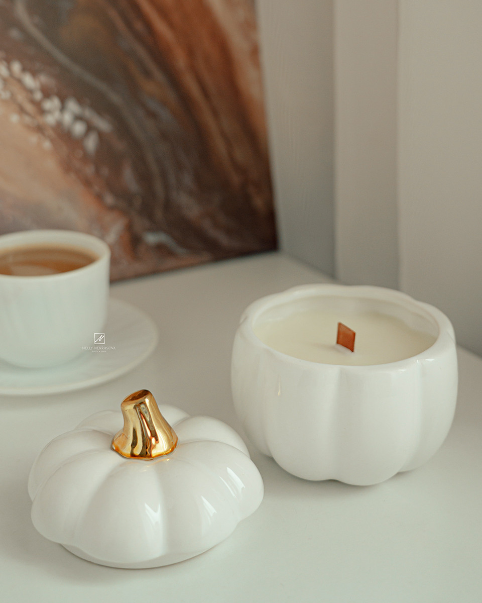 Самая осенняя свеча. Фотограф и искусствовед в Туле и Санкт-Петербурге Нелли Некрасова