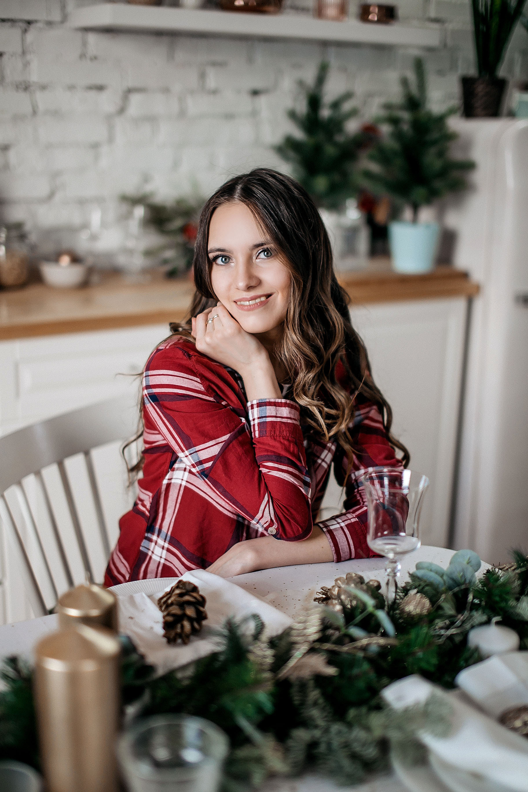 Контакты. Фотограф Нижний Тагил Лилия Савина