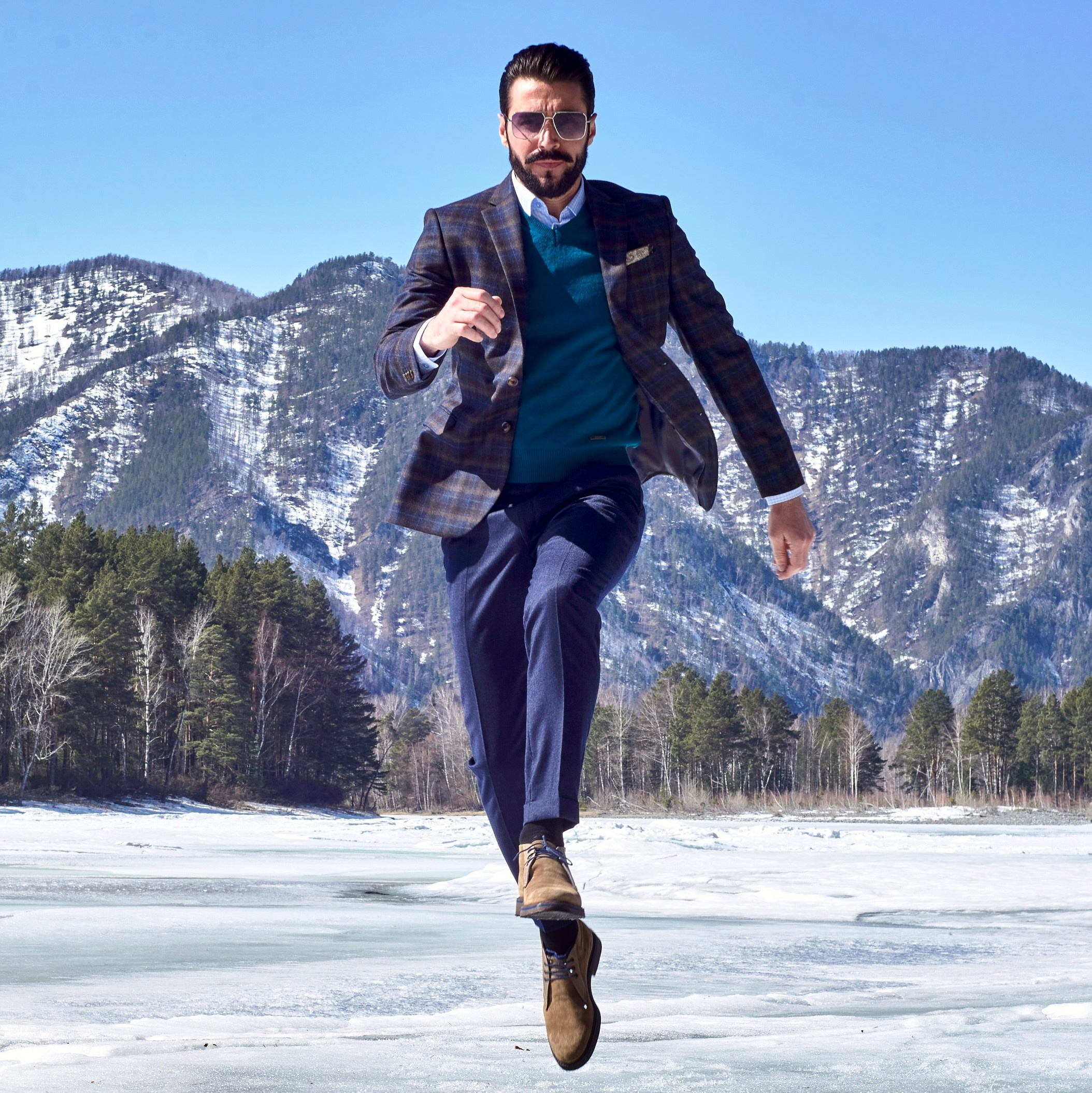 Продакшен г. Москва съемка мужской одежды, мужские модели, фото и видео, организация под ключ