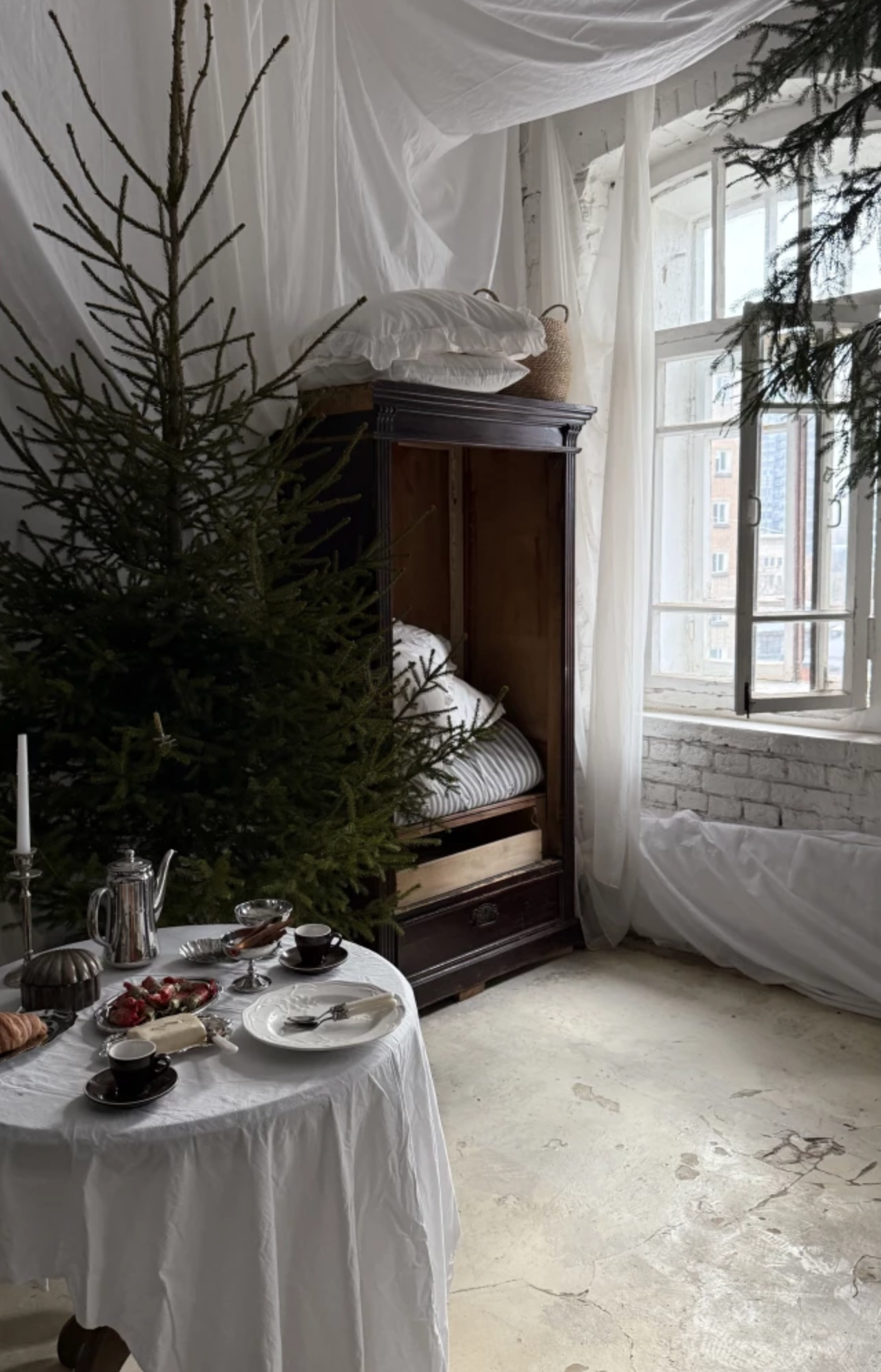 Нестандартные новогодние фотостудии в Москве в 2025 году. Фотосессия под ключ в Москве — креативные, женские и семейные съёмки | Фотограф Анна Лебедева